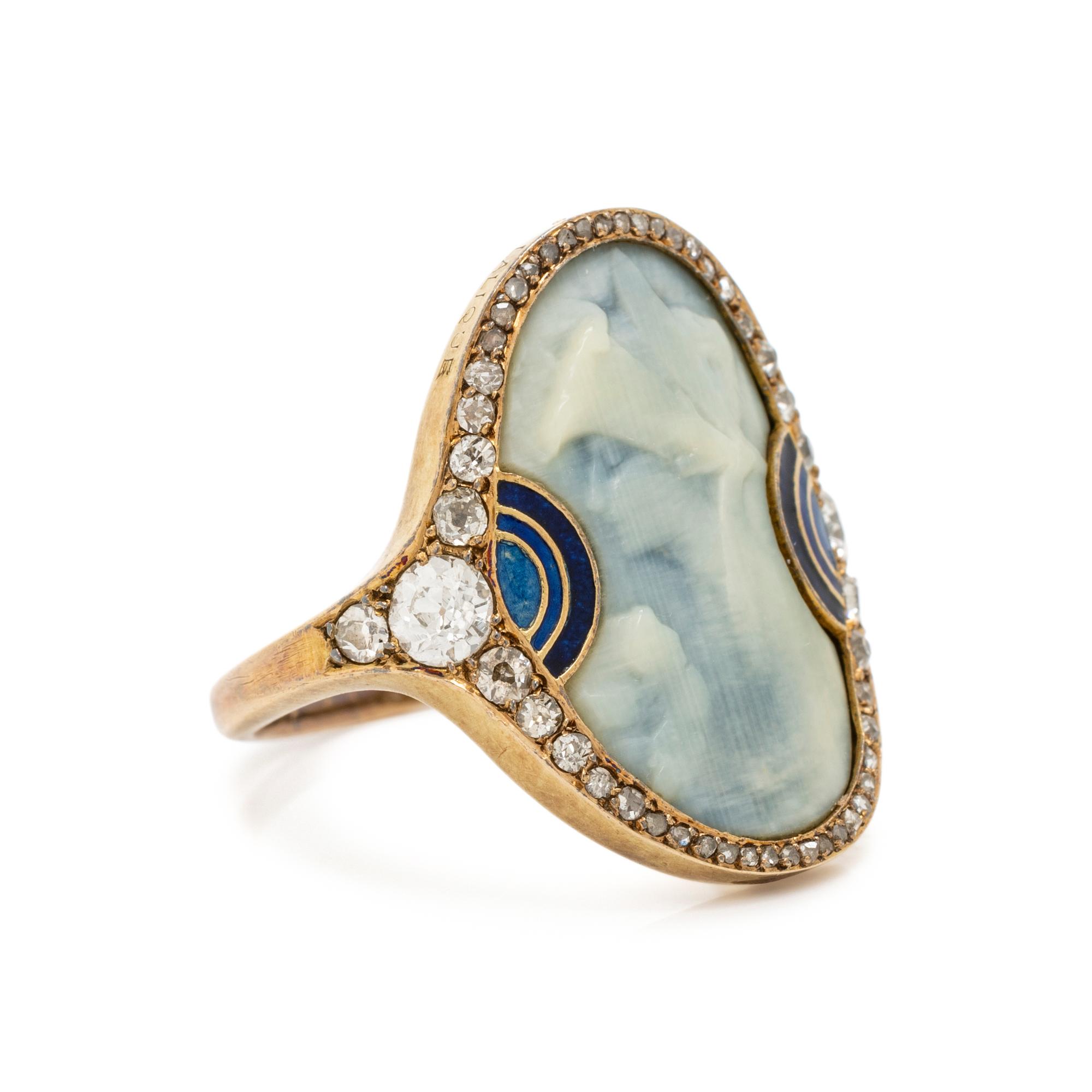 RENÉ LALIQUE, ART NOUVEAU, PATE DE VERRE, DIAMOND AND ENAMEL RING
