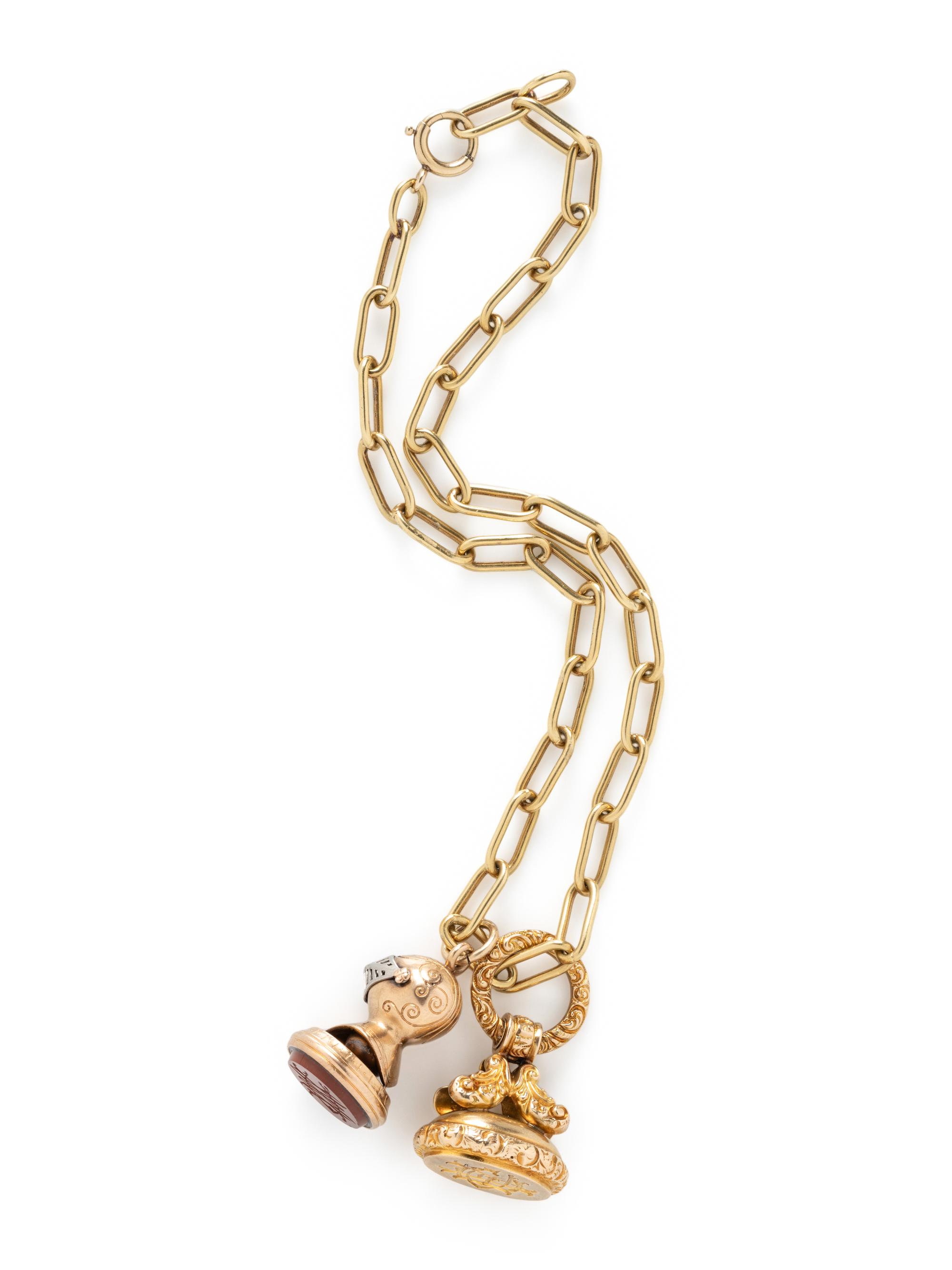 COLLECTION OF YELLOW GOLD JEWELRY
