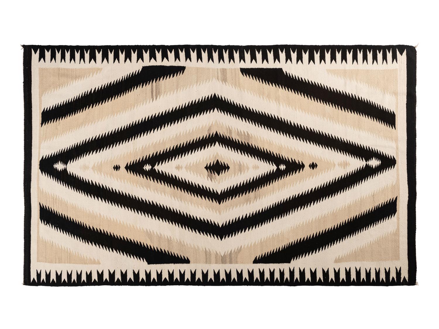 Navajo Regional Weaving / Rug