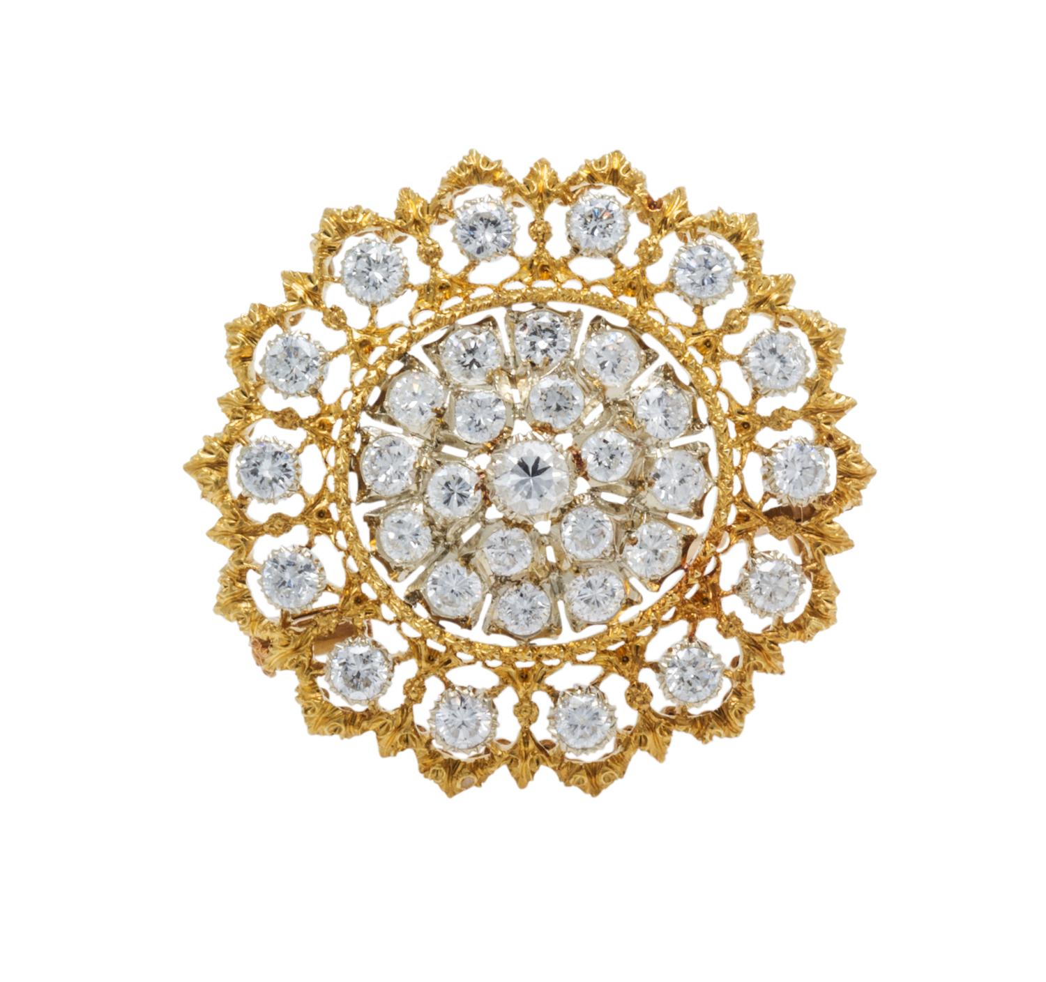 An 18 Karat Two Tone Gold and Diamond Brooch, Buccellati, 4.70 dwts.