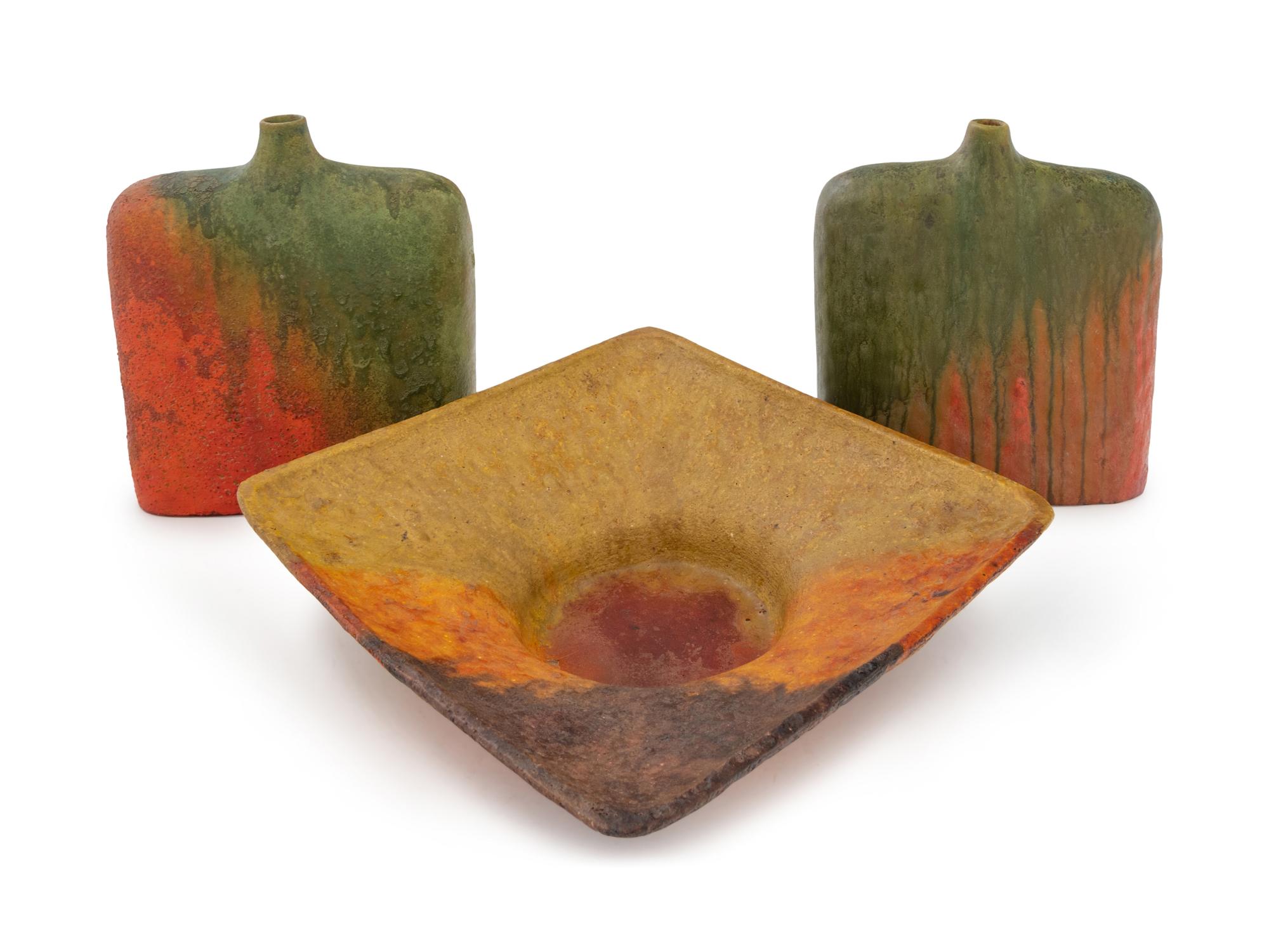Two Vases with Squared Center Bowl Bitossi / Raymor