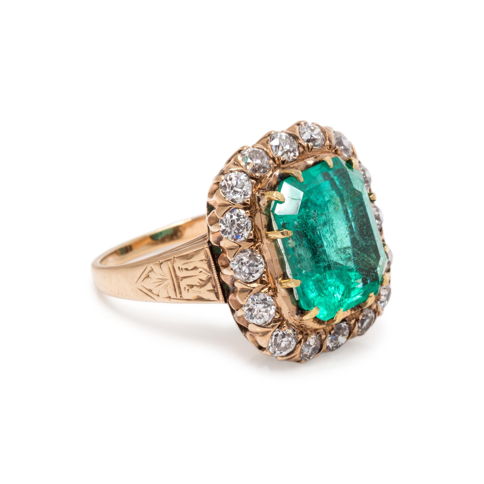 ANTIQUE, EMERALD AND DIAMOND RING