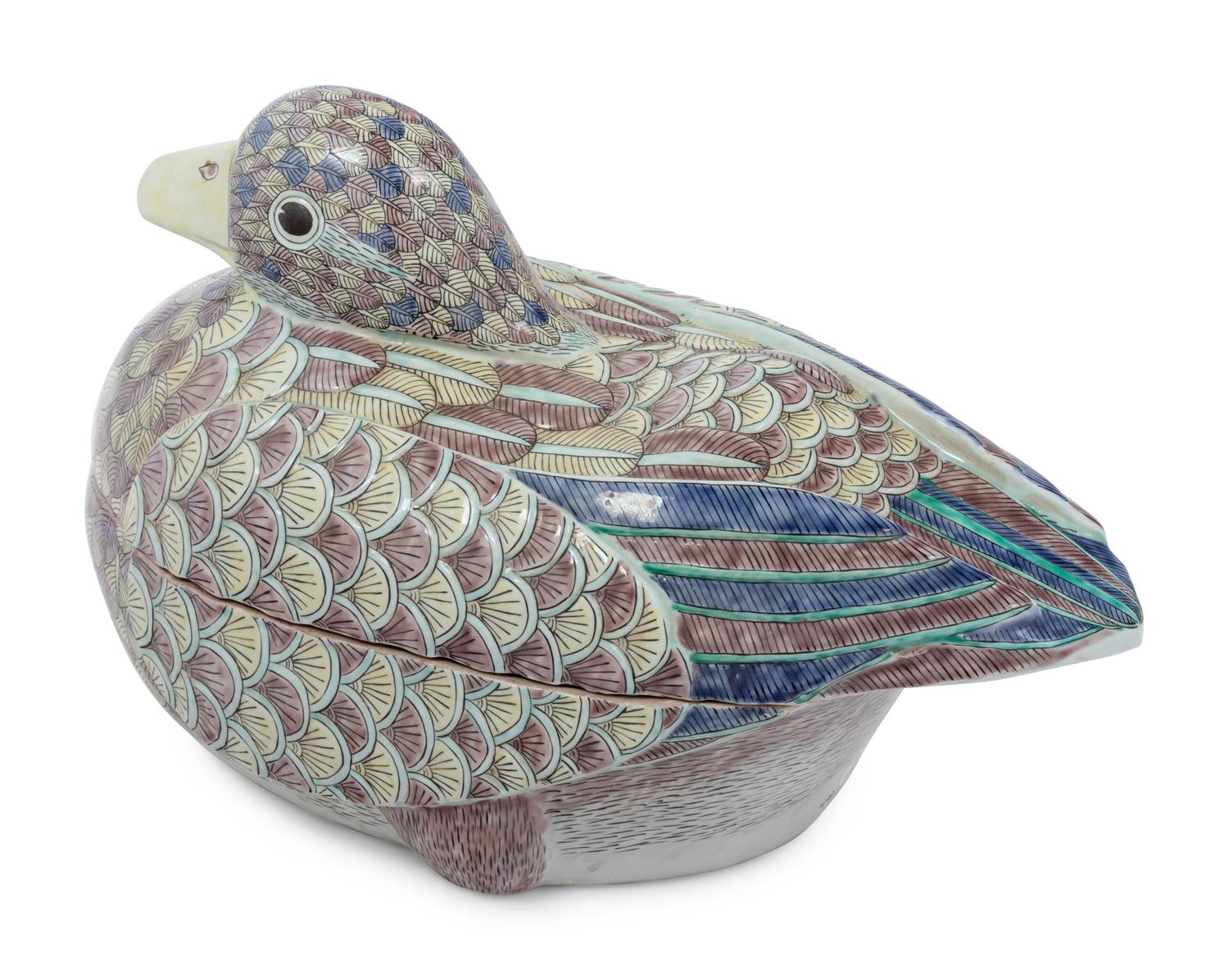 A Chinese Export Porcelain Goose Tureen