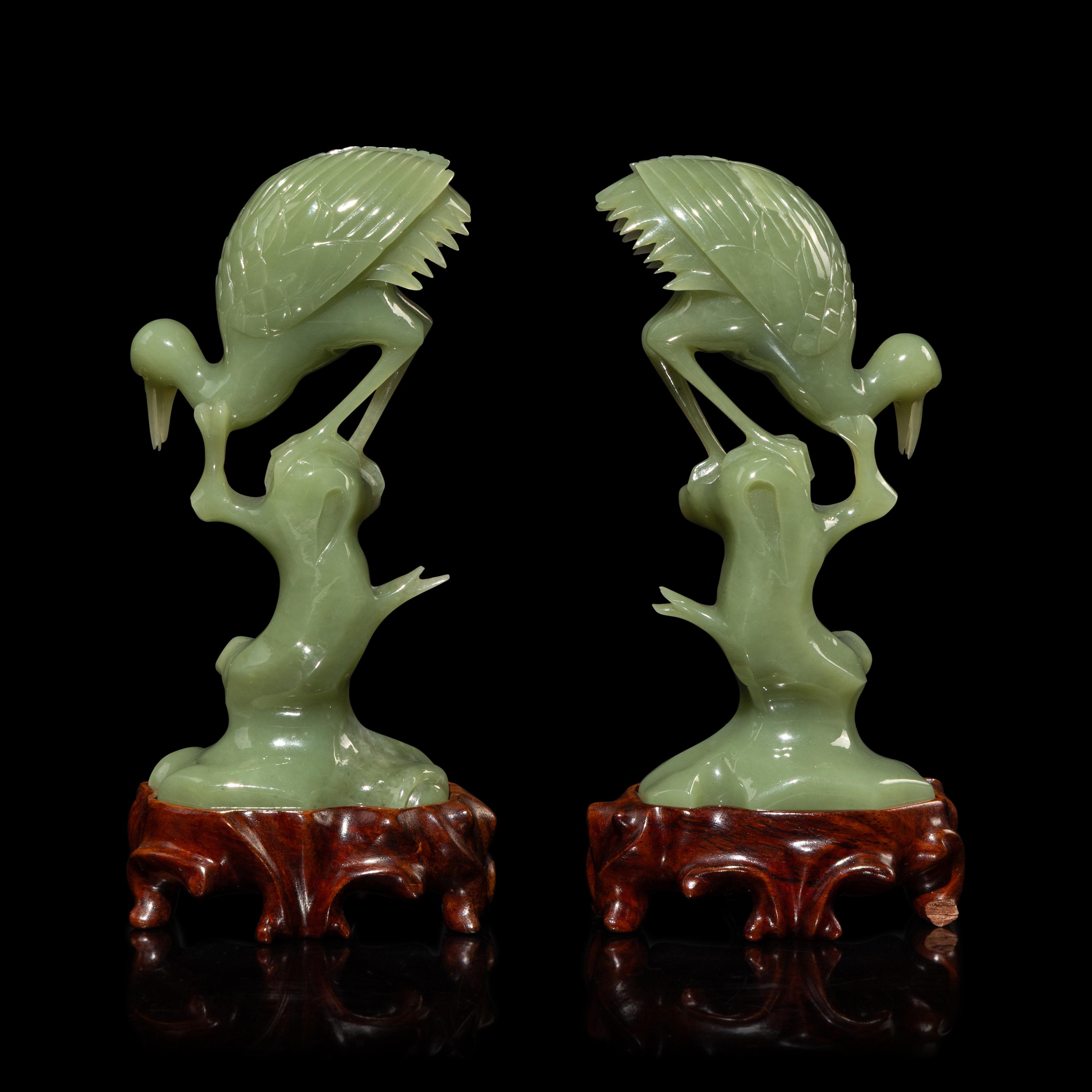 A Pair of Chinese Serpentine Figures of Cranes, 20th Century — 近代 青玉瑞鶴一對