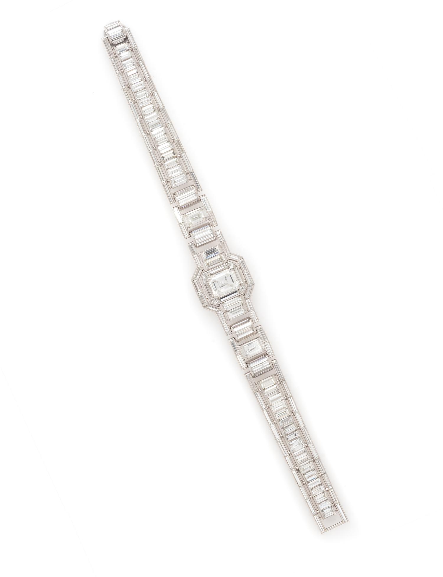 DIAMOND AND PLATINUM BRACELET