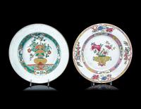 Two Chinese Export Porcelain Plates