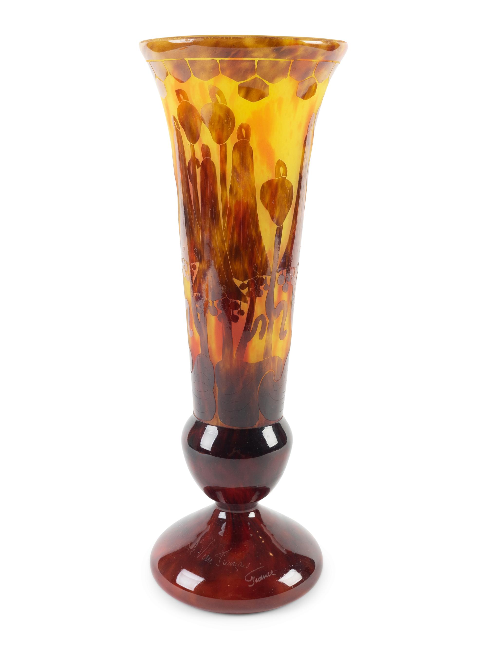A La Verre Francais Cameo Glass Vase — EARLY 20TH CENTURY