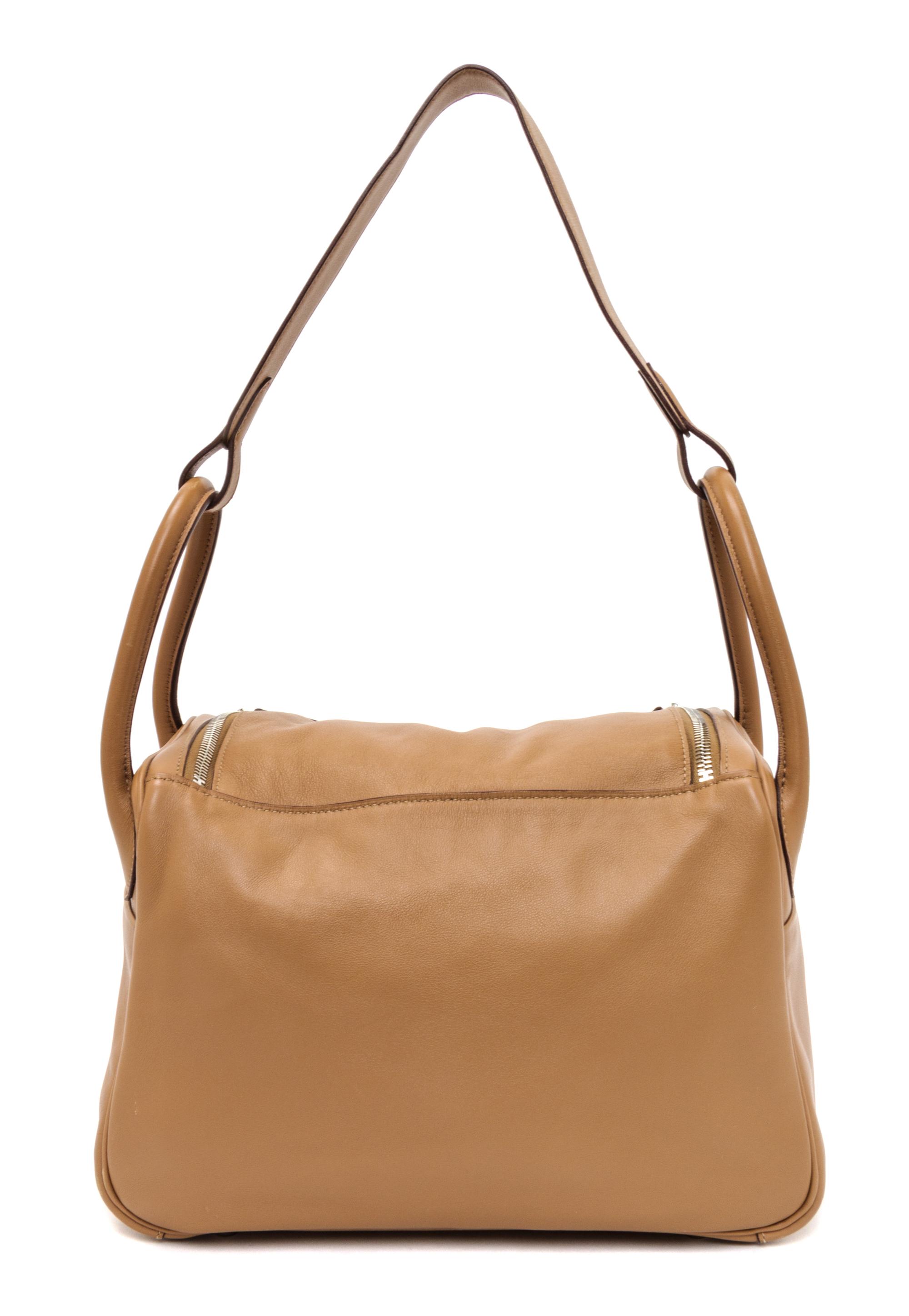 An Hermes Naturale Swift Lindy 30 Handbag, 12" x 7.5" x 6.5".