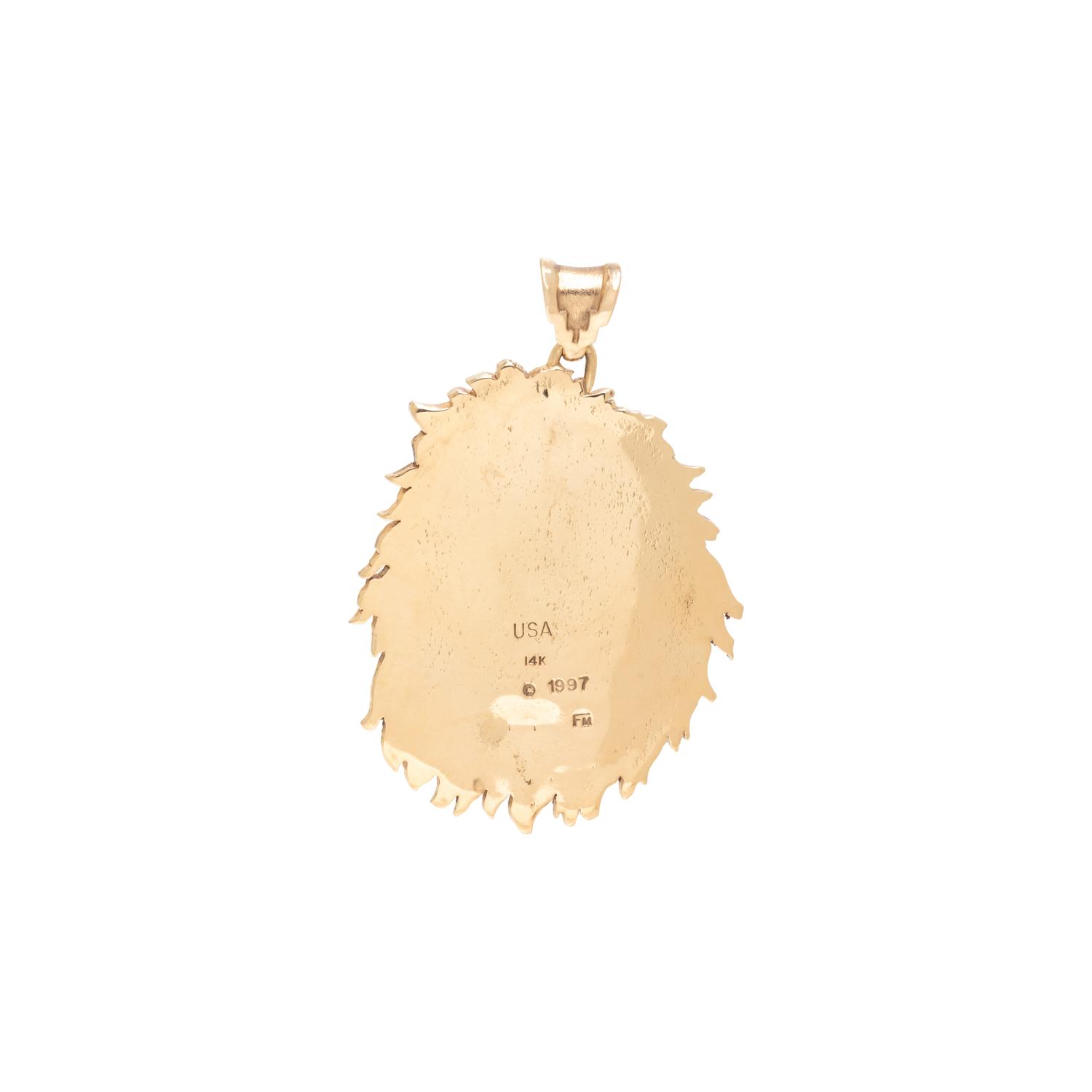 YELLOW GOLD LION PENDANT