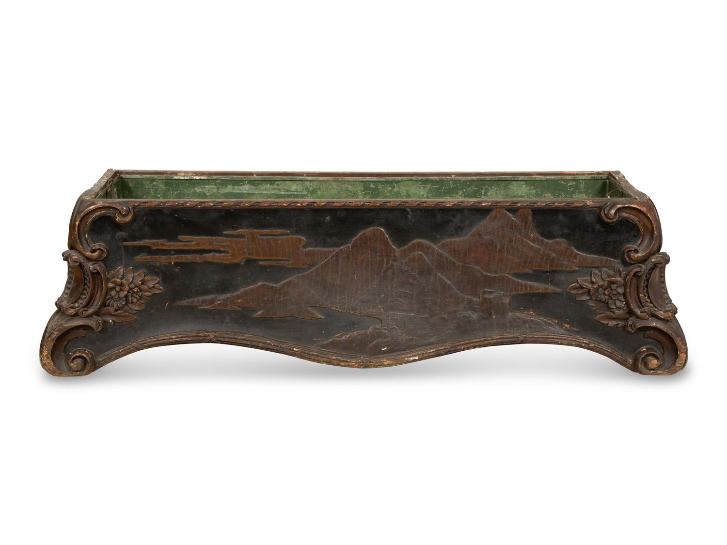 An Italian Louis XV Style Painted and Parcel Gilt Jardinière