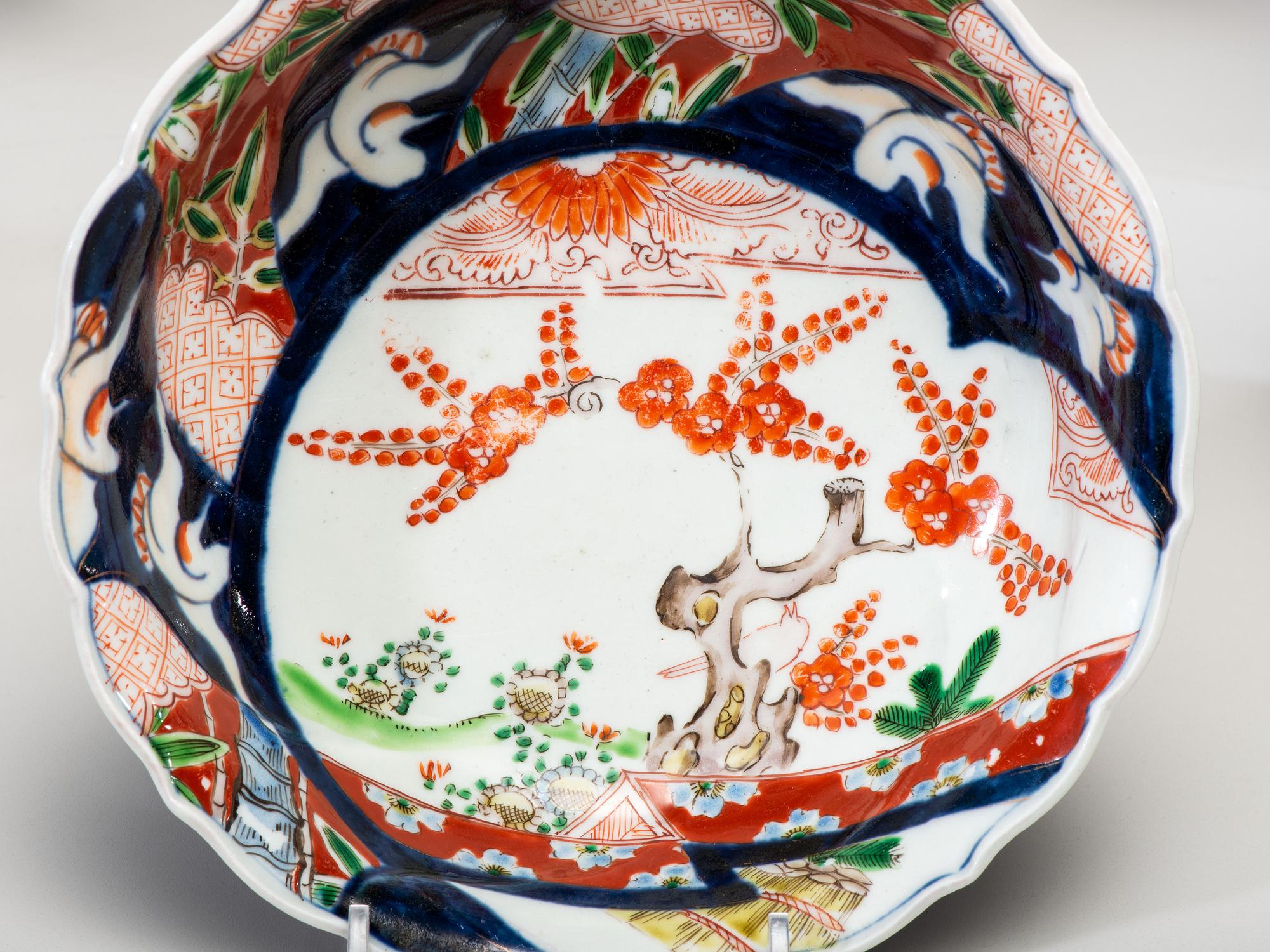 Thirteen Pieces of Imari Porcelain Tableware