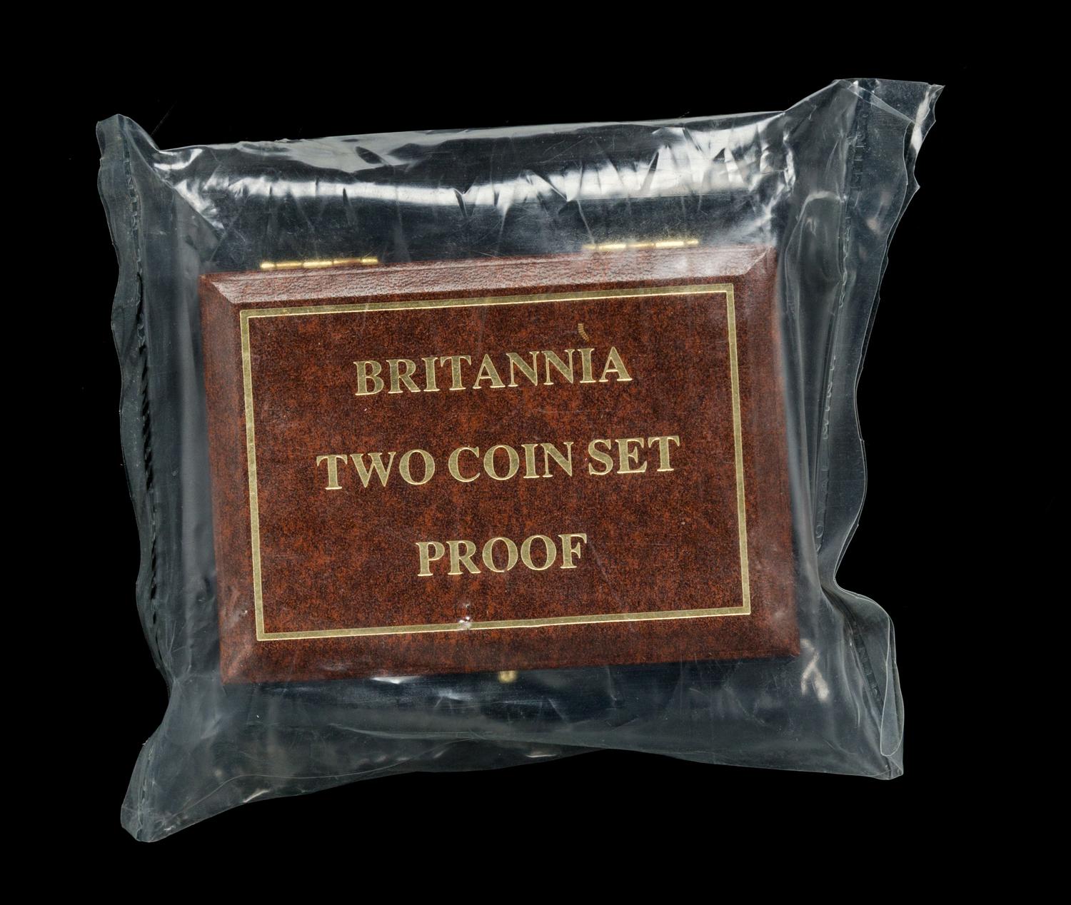 A United Kingdom Royal Mint 1987 Britannia Two Gold Coin Proof Set