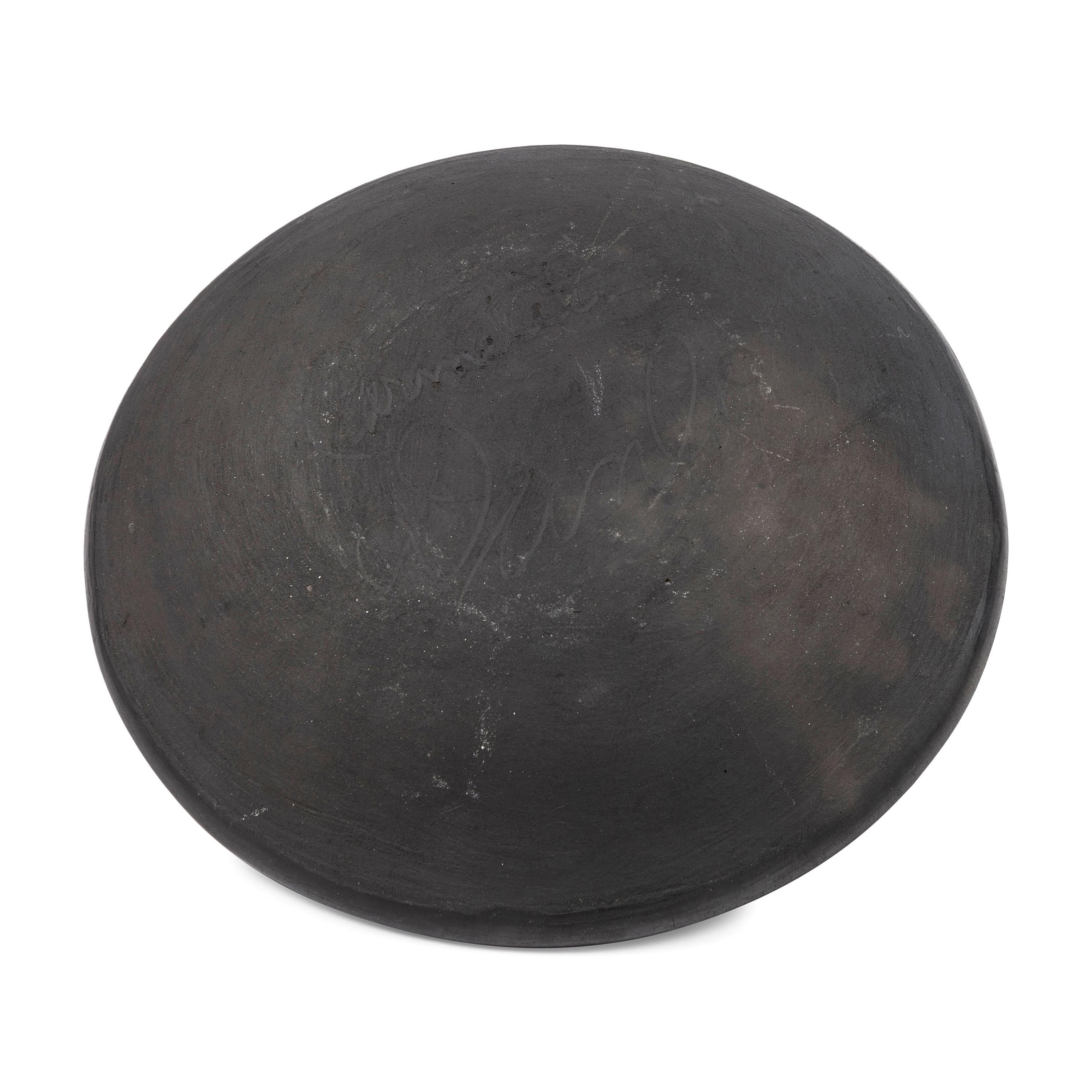 Blackware Plate, with Repeating Feather Design