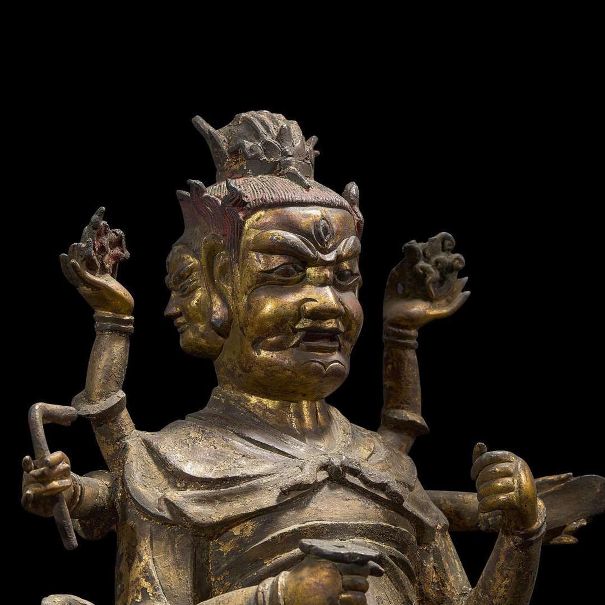 A large Chinese gilt-lacquered bronze figure of Tianyou Yuangshuai 铜漆金天猷元帅塑像 Ming dynasty ?