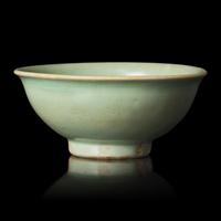 A Chinese Longquan Celadon Bowl, Southern Song-Yuan Dynasty — 南宋-元 龍泉青釉碗