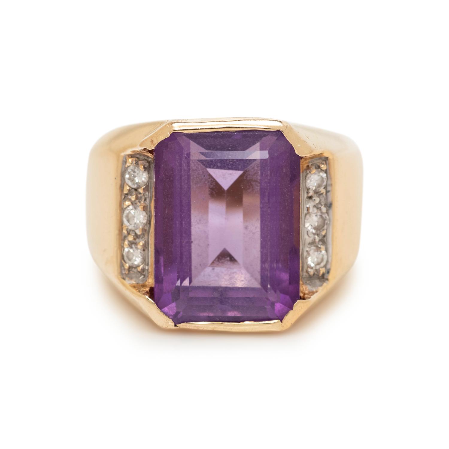 AMETHYST AND DIAMOND RING