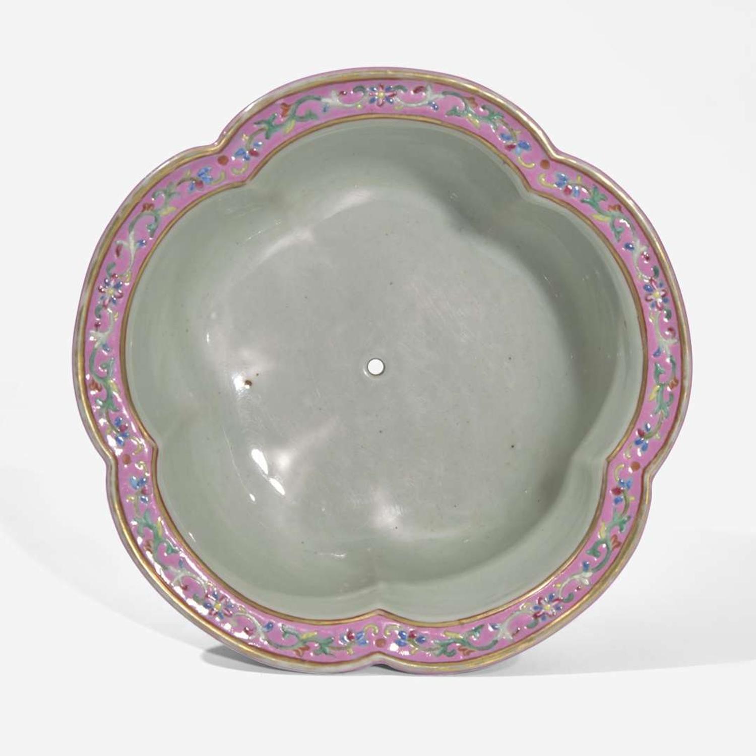 A Chinese famille rose-decorated pale celadon-ground five-lobed jardinière 粉彩青釉花盆 Possibly Jiaqing/Daoguang period ?????????