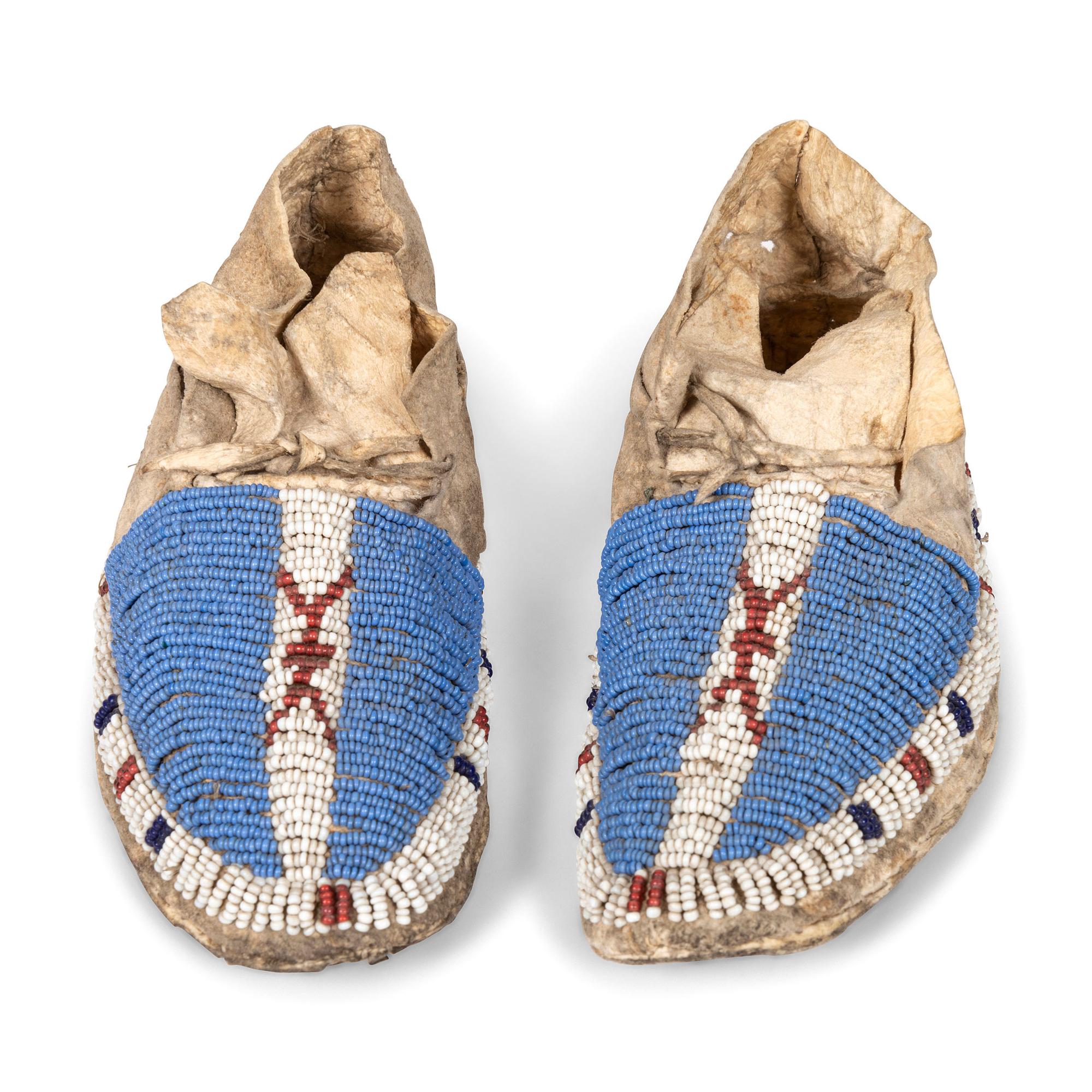 Sioux Child's Beaded Hide Moccasins