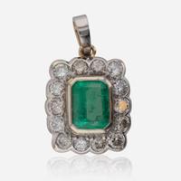 An Emerald, Diamond, and 18K Gold Pendant