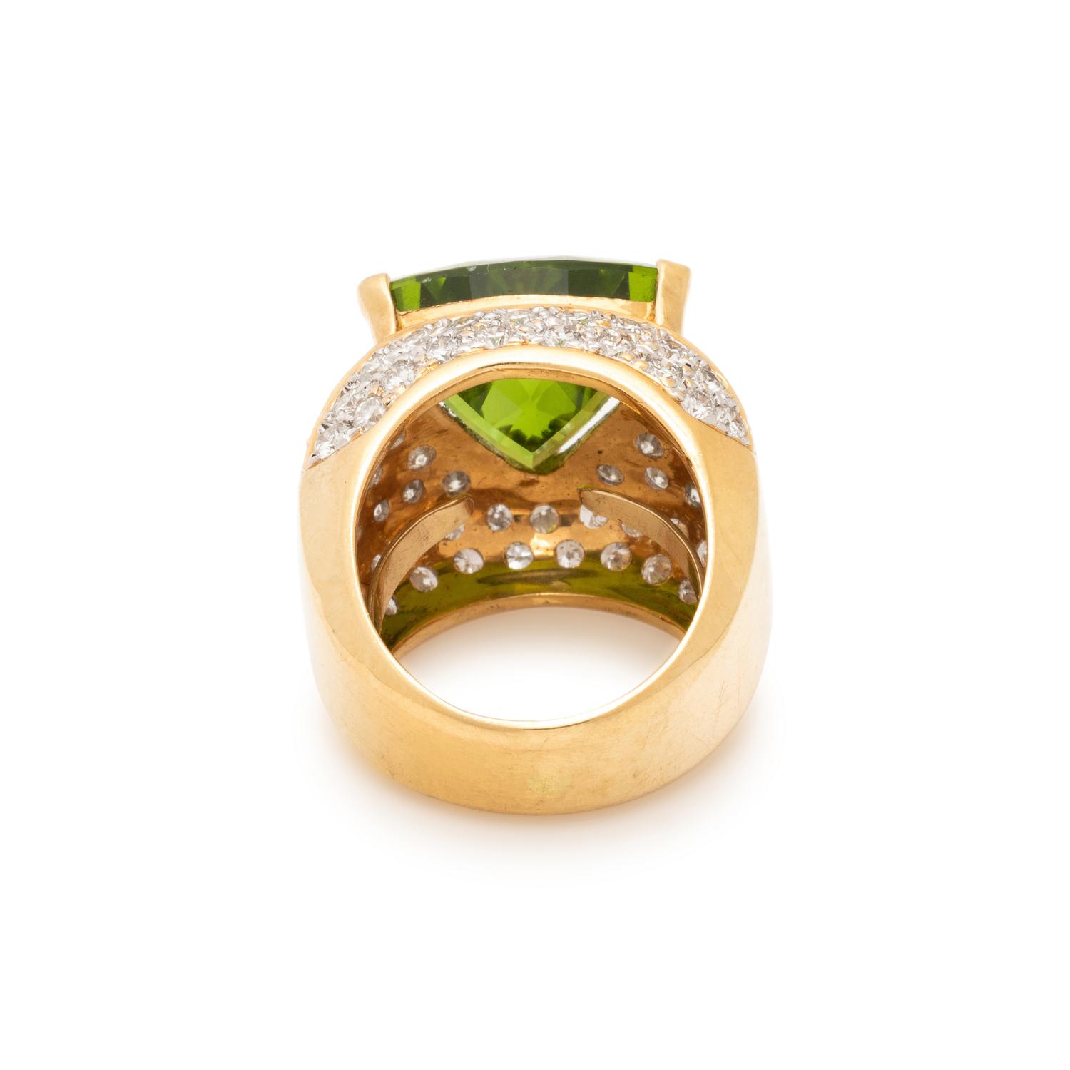 PERIDOT AND DIAMOND RING