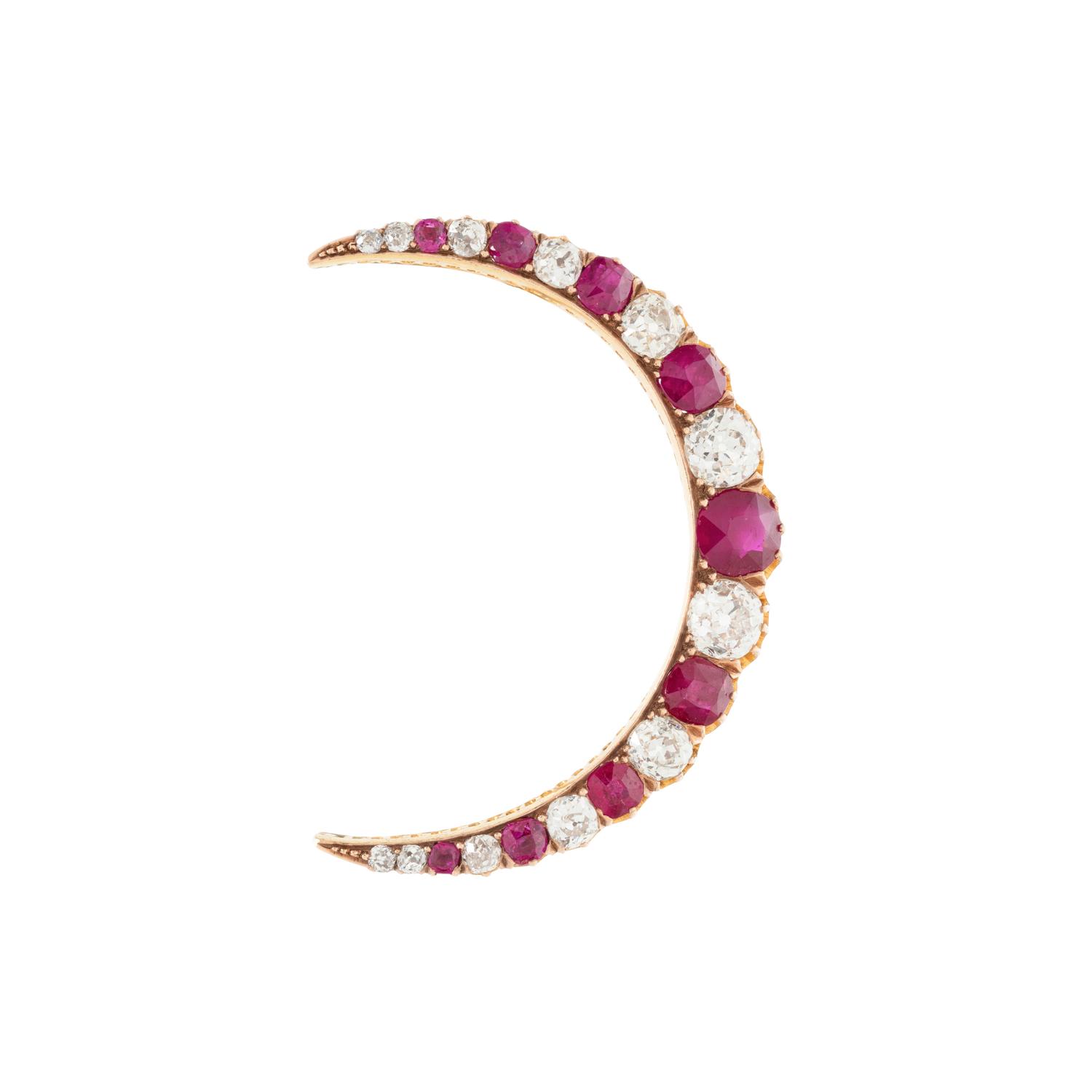 ANTIQUE, YELLOW GOLD, RUBY AND DIAMOND BROOCH