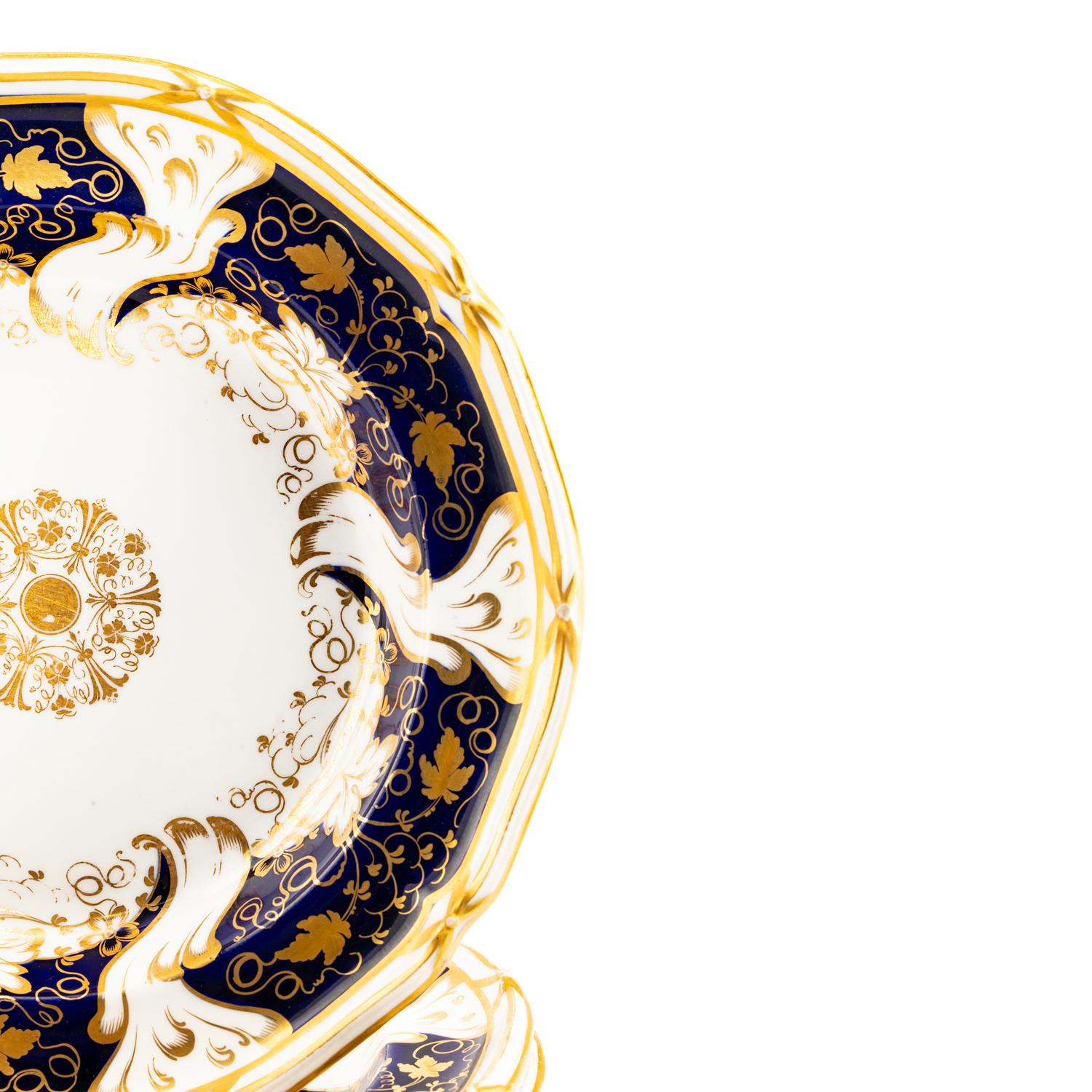 A Set of Six Davenport Porcelain Dessert Plates