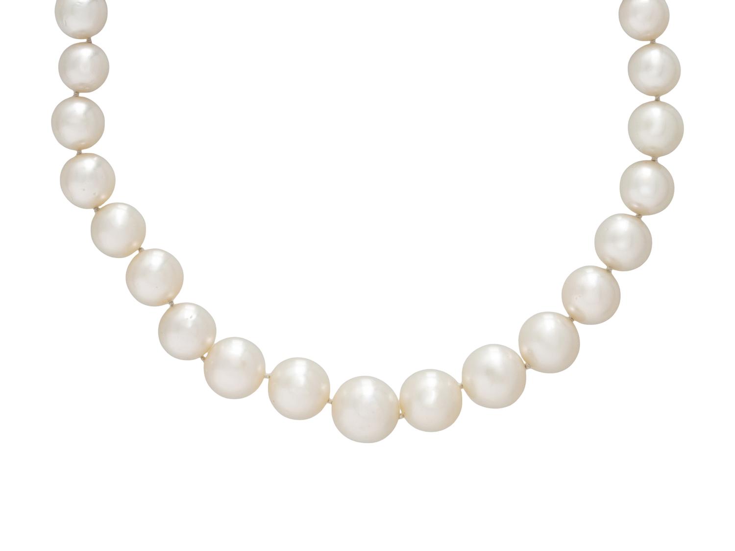 CULTURED PEARL AND DIAMOND NECKLACE
