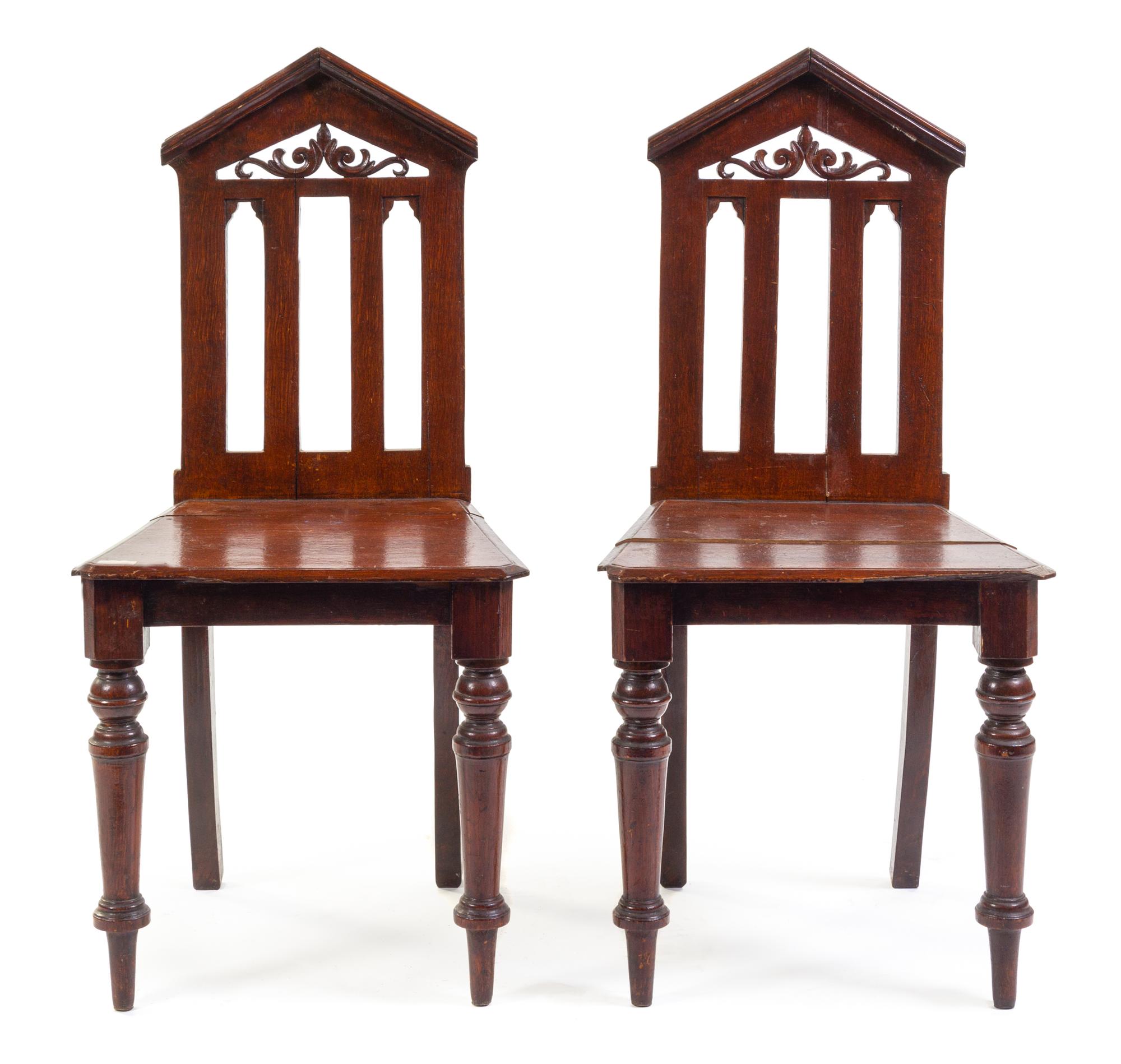 A Pair of Regency Style Grain-Painted Hall Chairs — 19TH CENTURY