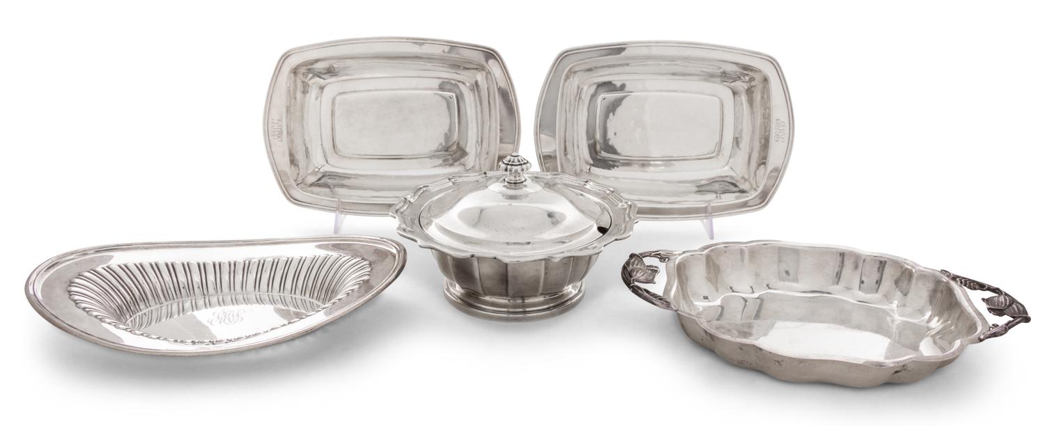 Five American Silver Serving Articles, 20th Century, comprising a Whiting oval bowl, a pair of Towle rectangular bowls, a Frank Smith c