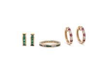 COLLECTION OF YELLOW GOLD AND MULTIGEM JEWELRY