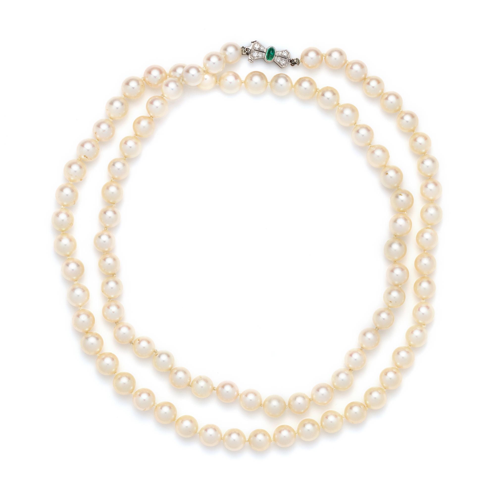 CULTURED PEARL NECKLACE