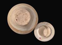 A Chinese whiteware jar and associated cover, Tang dynasty 白瓷罐與蓋子或一套 唐