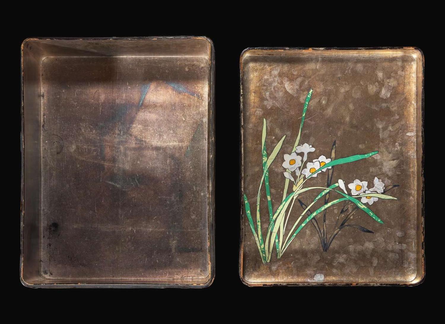 A Japanese Rinpa style metal and mother of pearl-inlaid lacquer "Morning Glories" box, Edo to Meiji period 琳派嵌百寶漆盒 江戶至明治