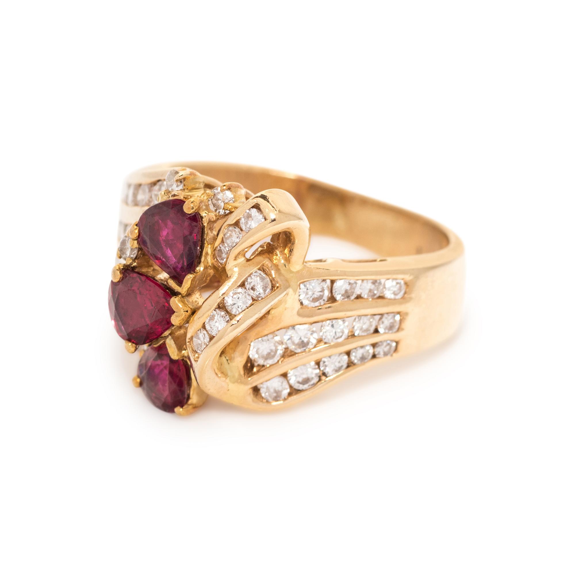 GARNET AND DIAMOND RING