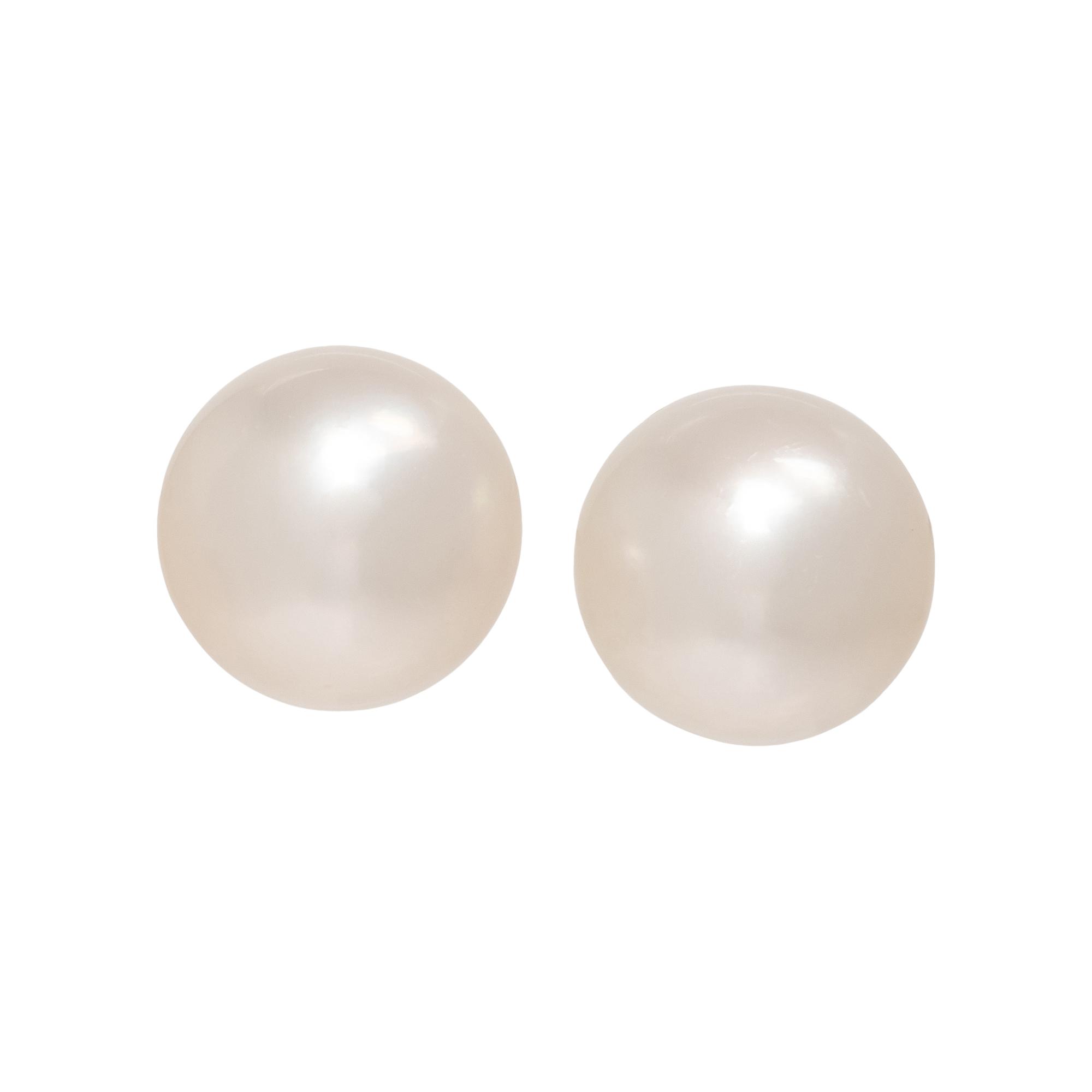 CULTURED PEARL STUD EARRINGS