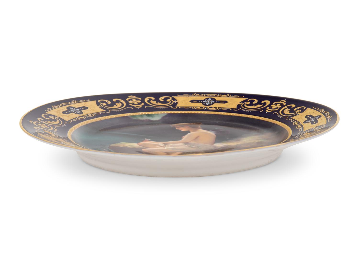 A Vienna Porcelain Cabinet Plate