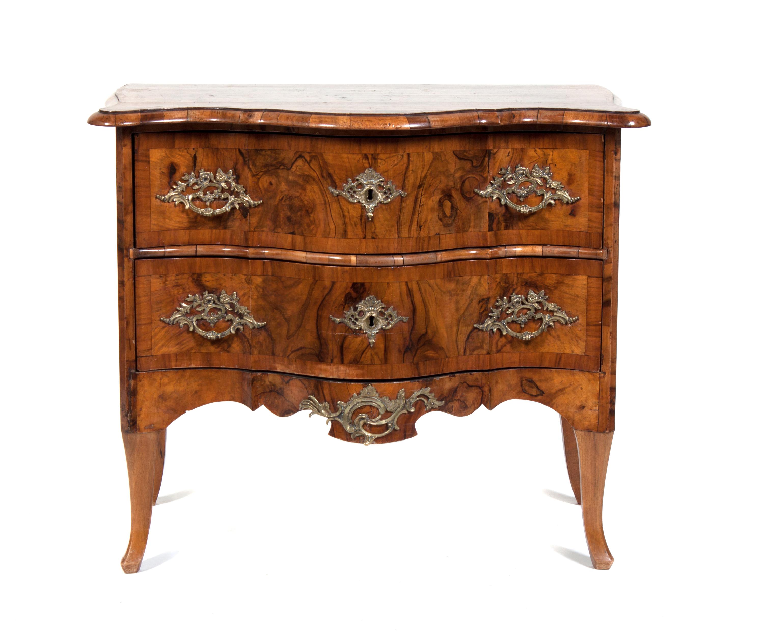 A Continental Walnut Commode Height 30 x width 35 1/2 x depth 19 1/2 inches. — 19TH/20TH CENTURY