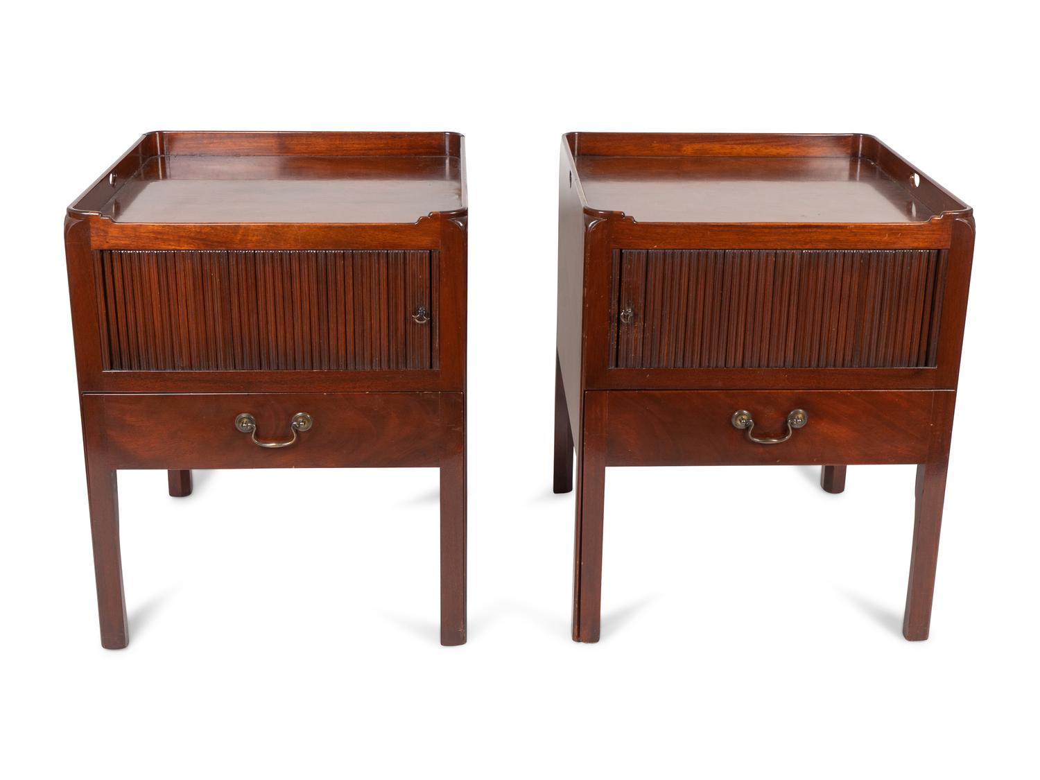 A Pair of George III Mahogany Bedside Commodes — 18TH/19TH CENTURY
