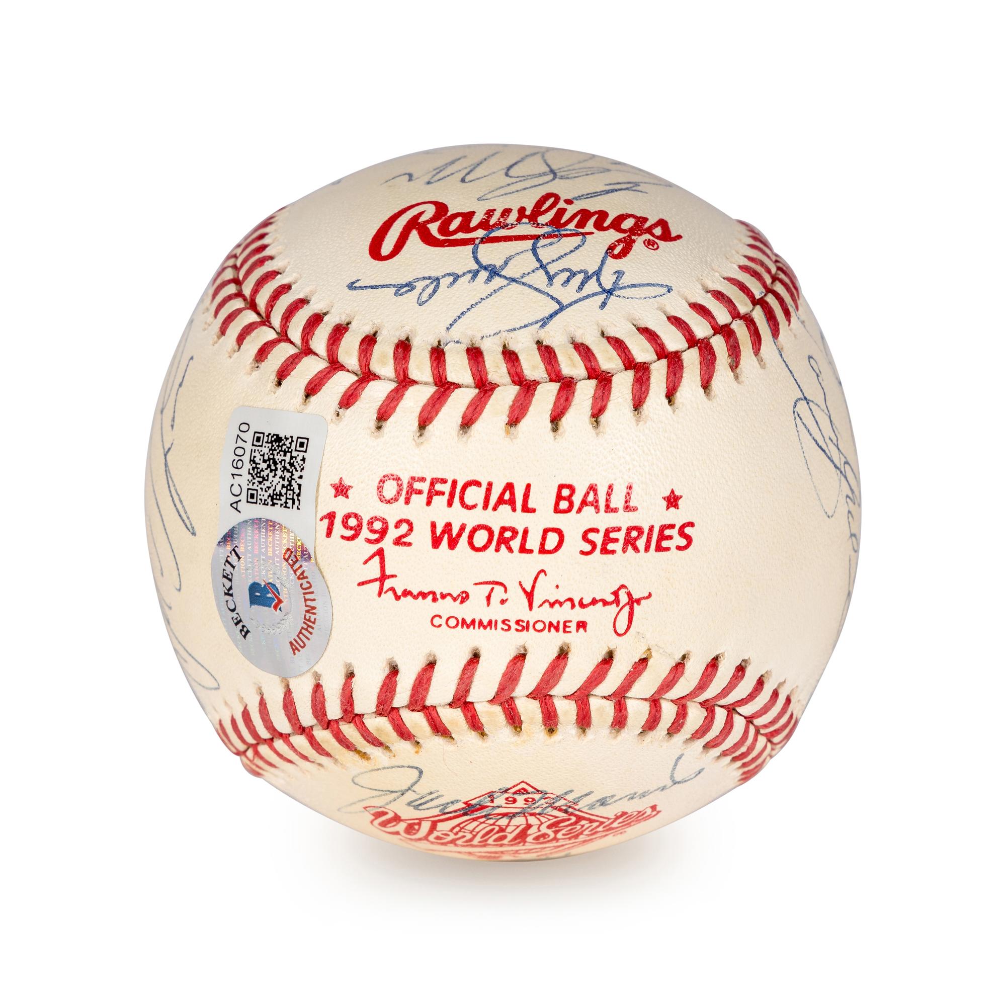 A 1992 Toronto Blue Jays World Series Champions Team Signed Autograph Baseball (Beckett Authentication Services BAS Certified)