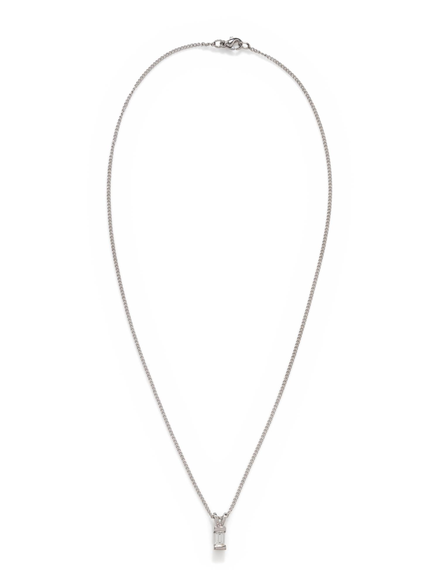 DIAMOND PENDANT/NECKLACE