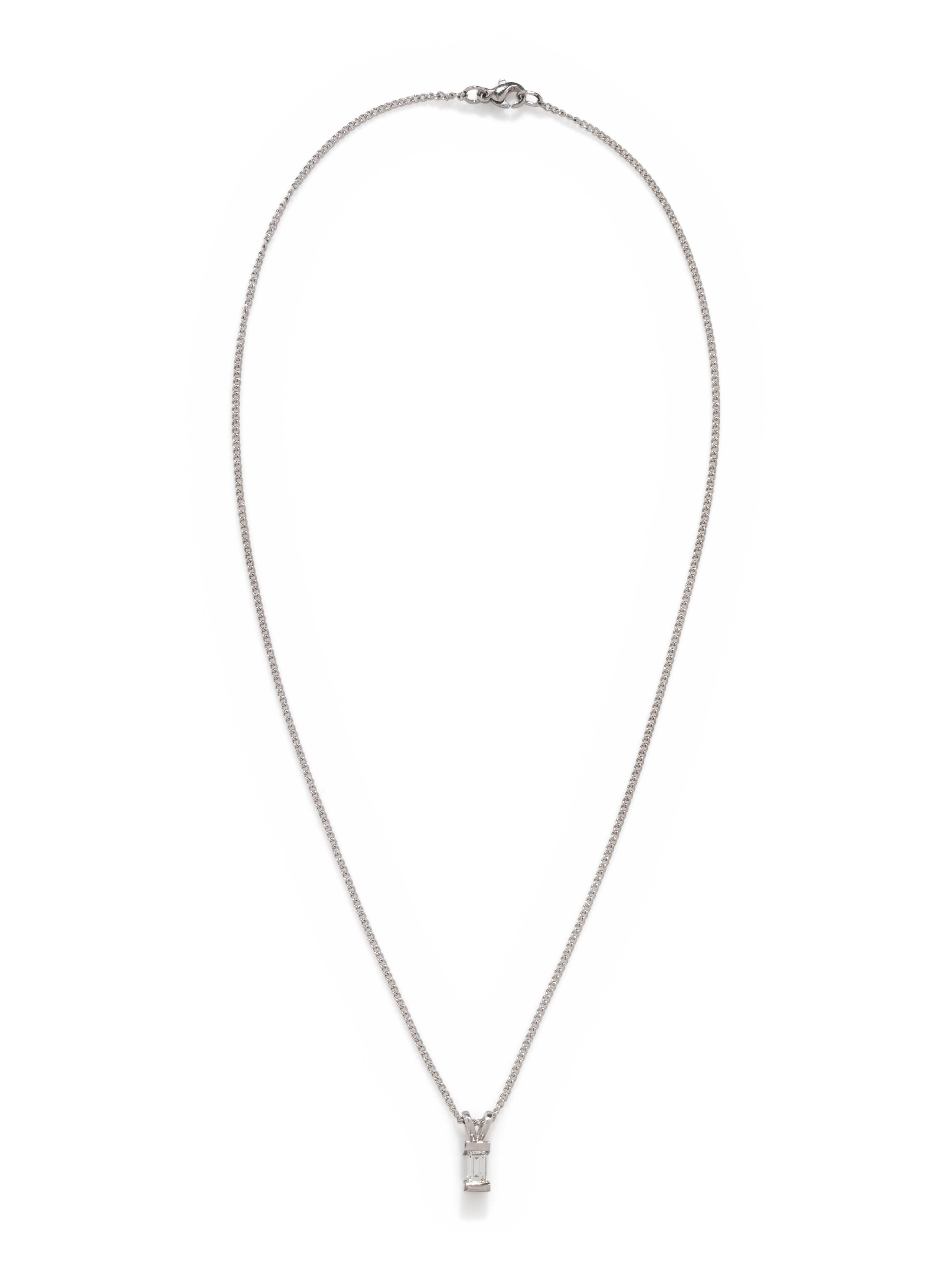 DIAMOND PENDANT/NECKLACE