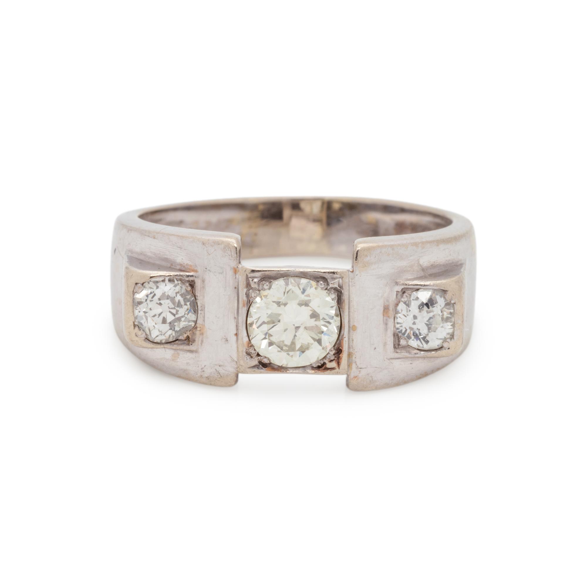 DIAMOND RING