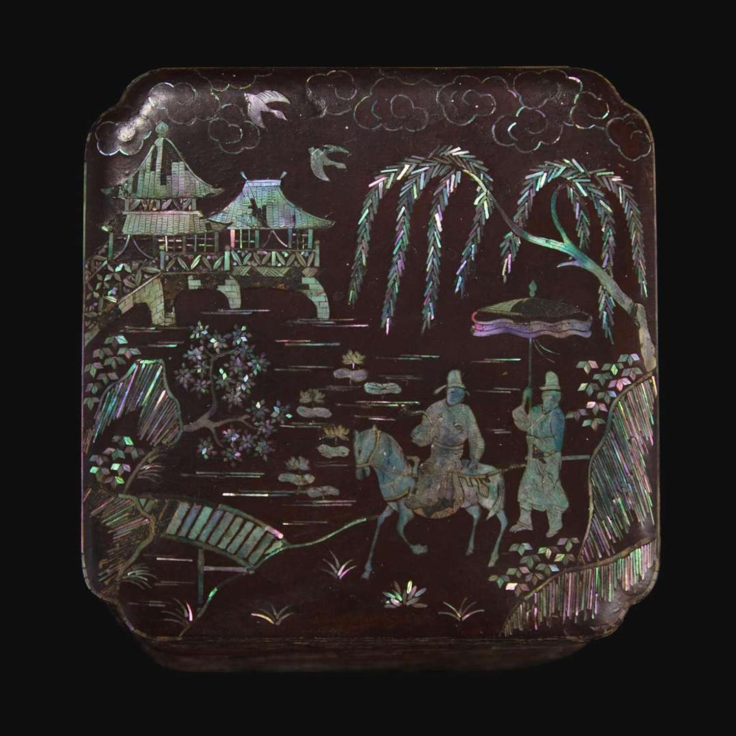 A Chinese mother of pearl-inlaid four-tier lacquer box 黑漆嵌螺钿四层盒 17th/18th century or earlier ??????????