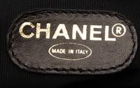 CHANEL, PATENT LEATHER SHOULDER BAG