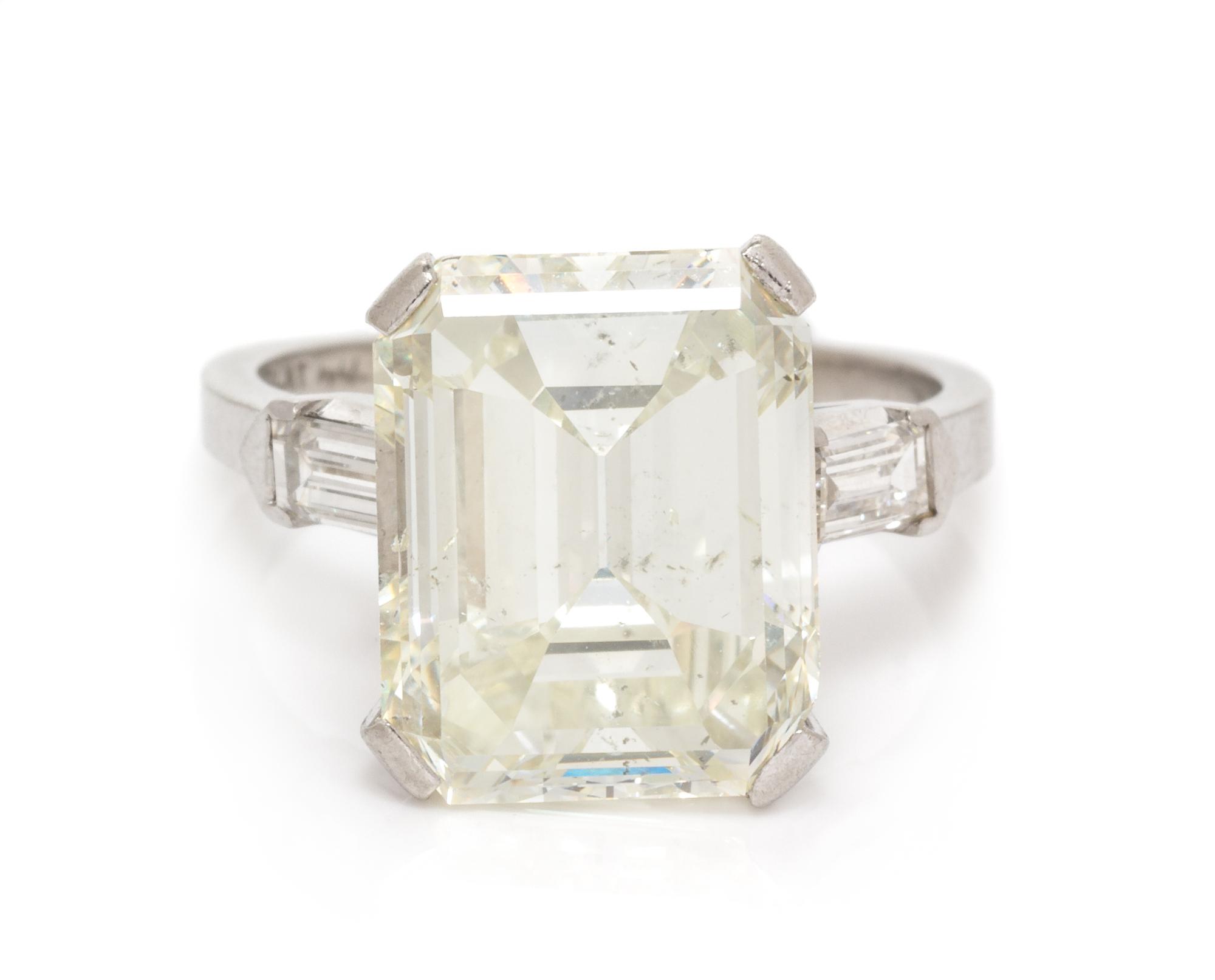 A Platinum and Diamond Ring, 3.80 dwts.