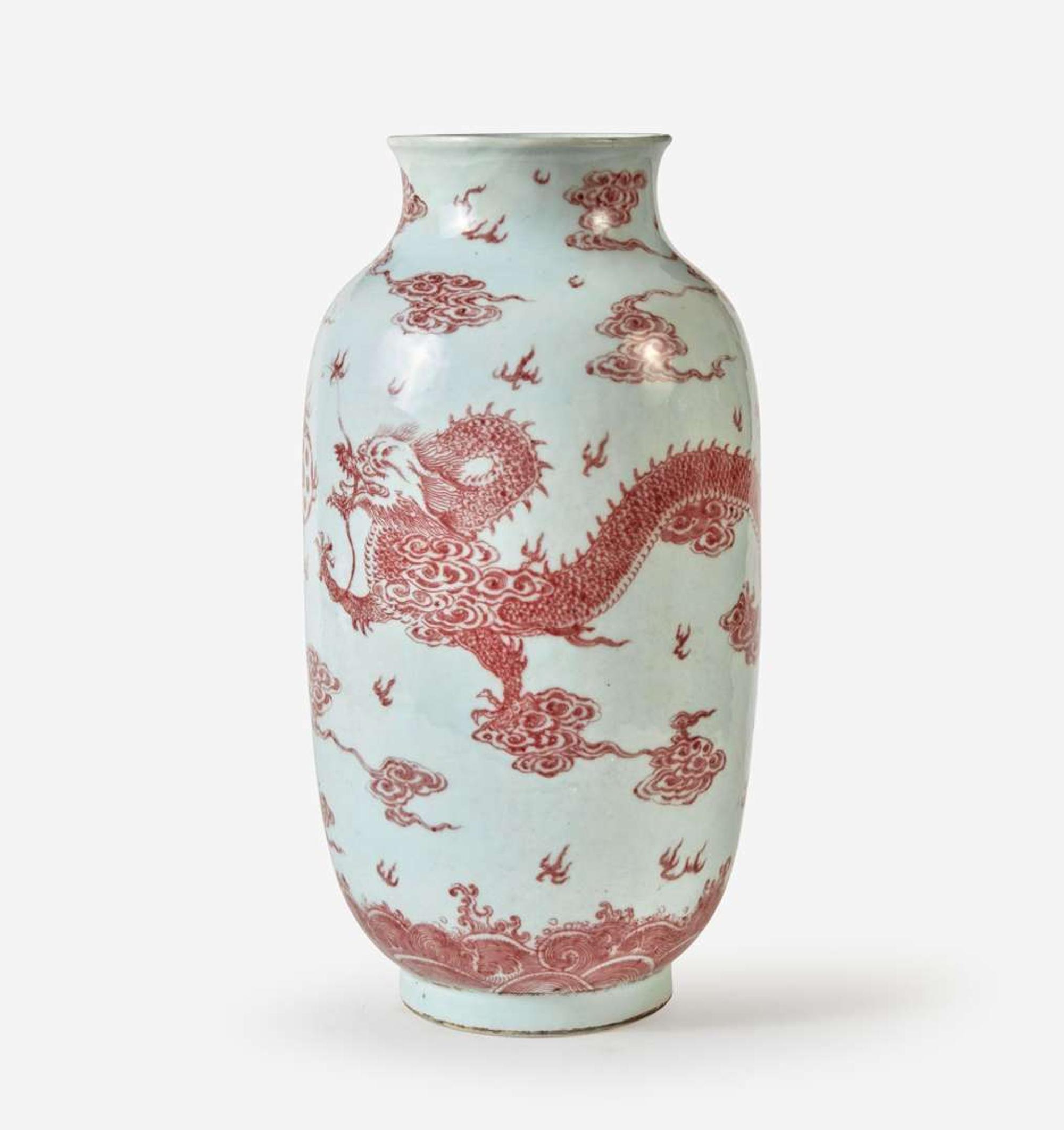 A Chinese underglaze red-decorated porcelain lantern-form "Dragons" vase 釉里红龙纹灯笼瓶 Qing dynasty, 18th century ? ????