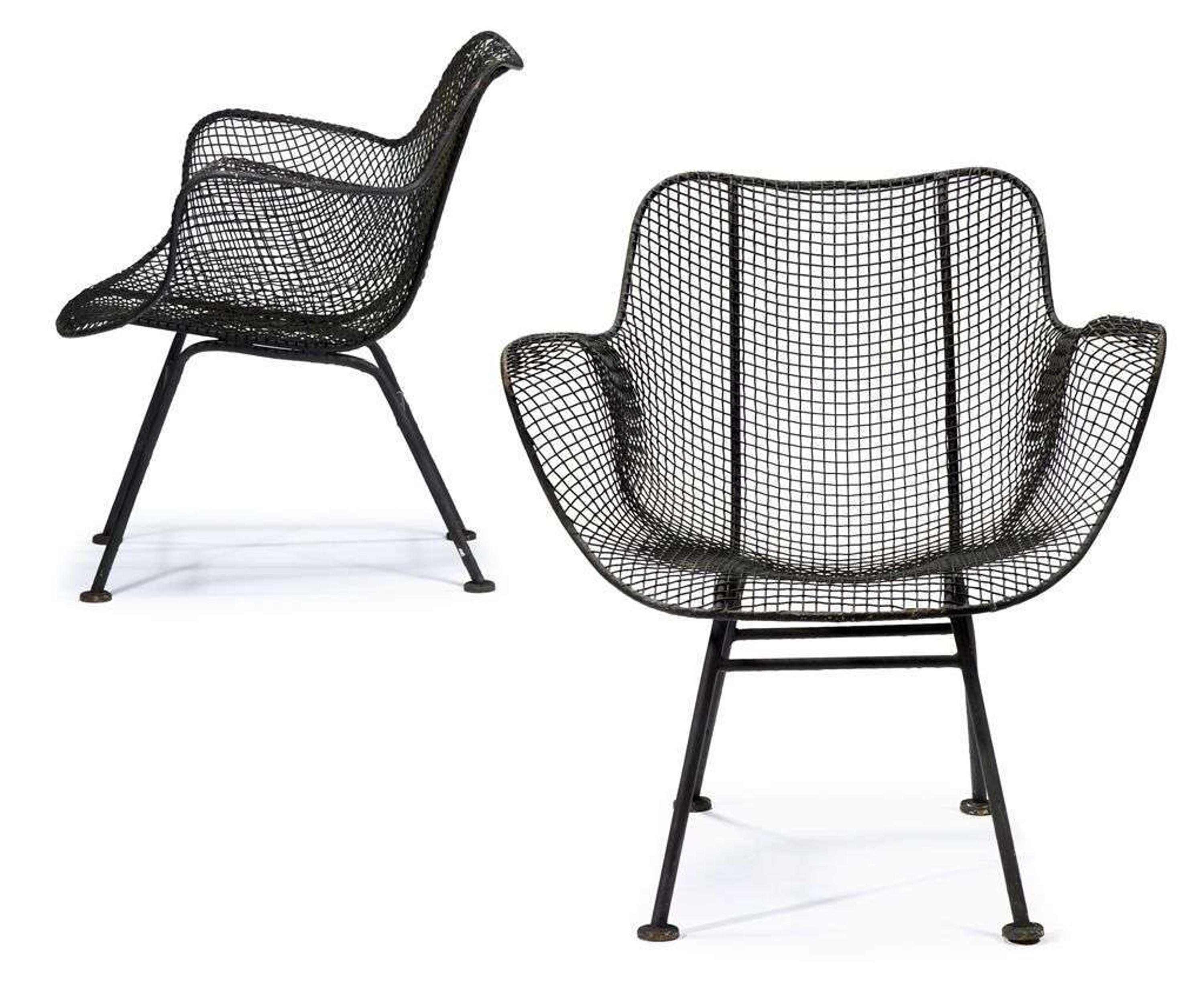 Four "Sculptura" wirework and iron chairs and table russell woodard, owosso, mi, circa 1965