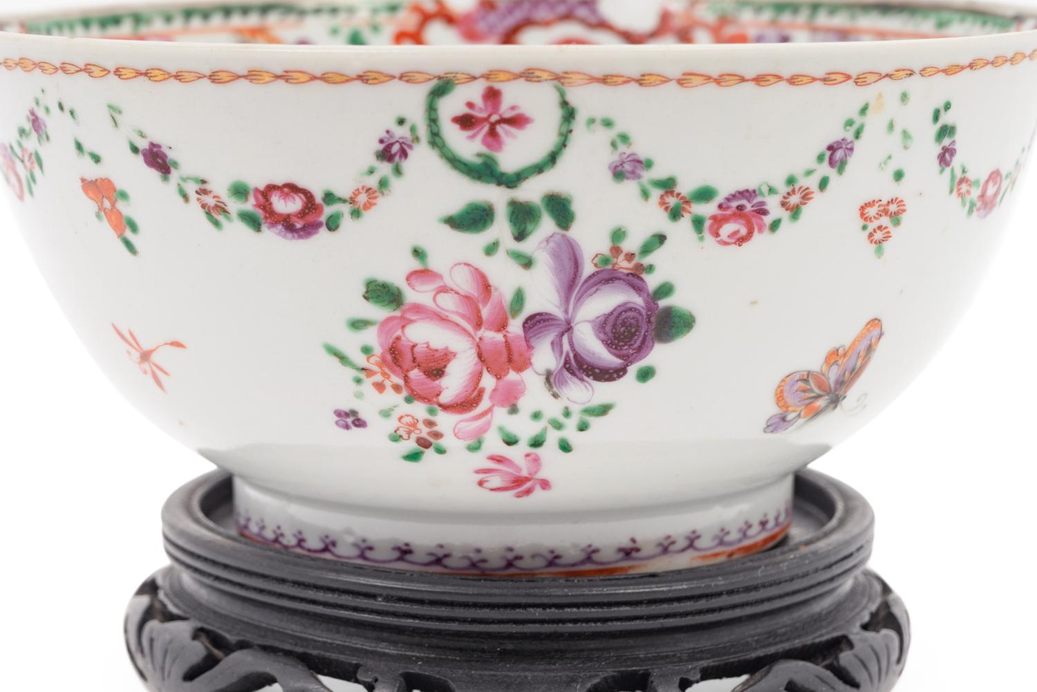 A Chinese Famille Rose Porcelain Bowl