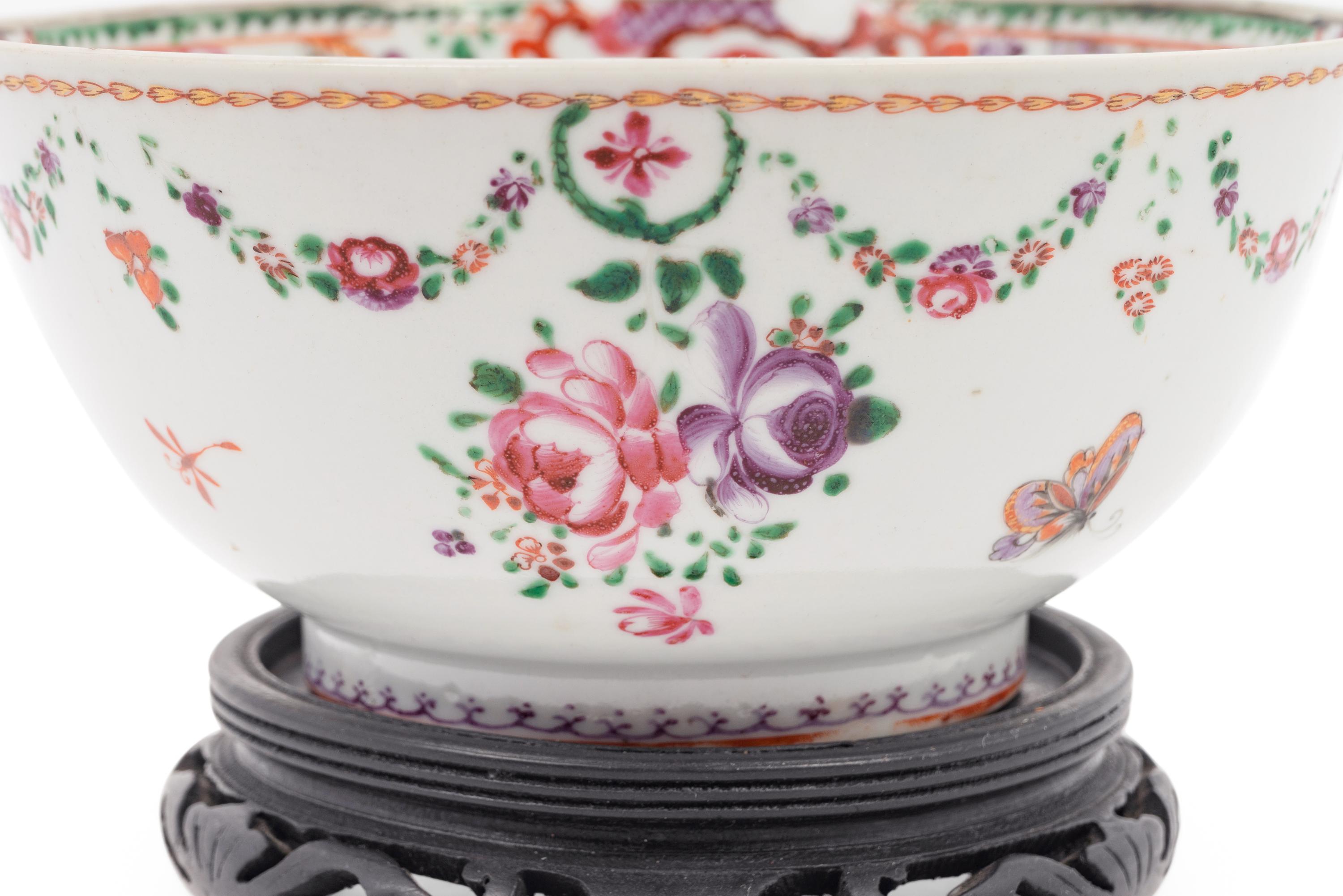 A Chinese Famille Rose Porcelain Bowl