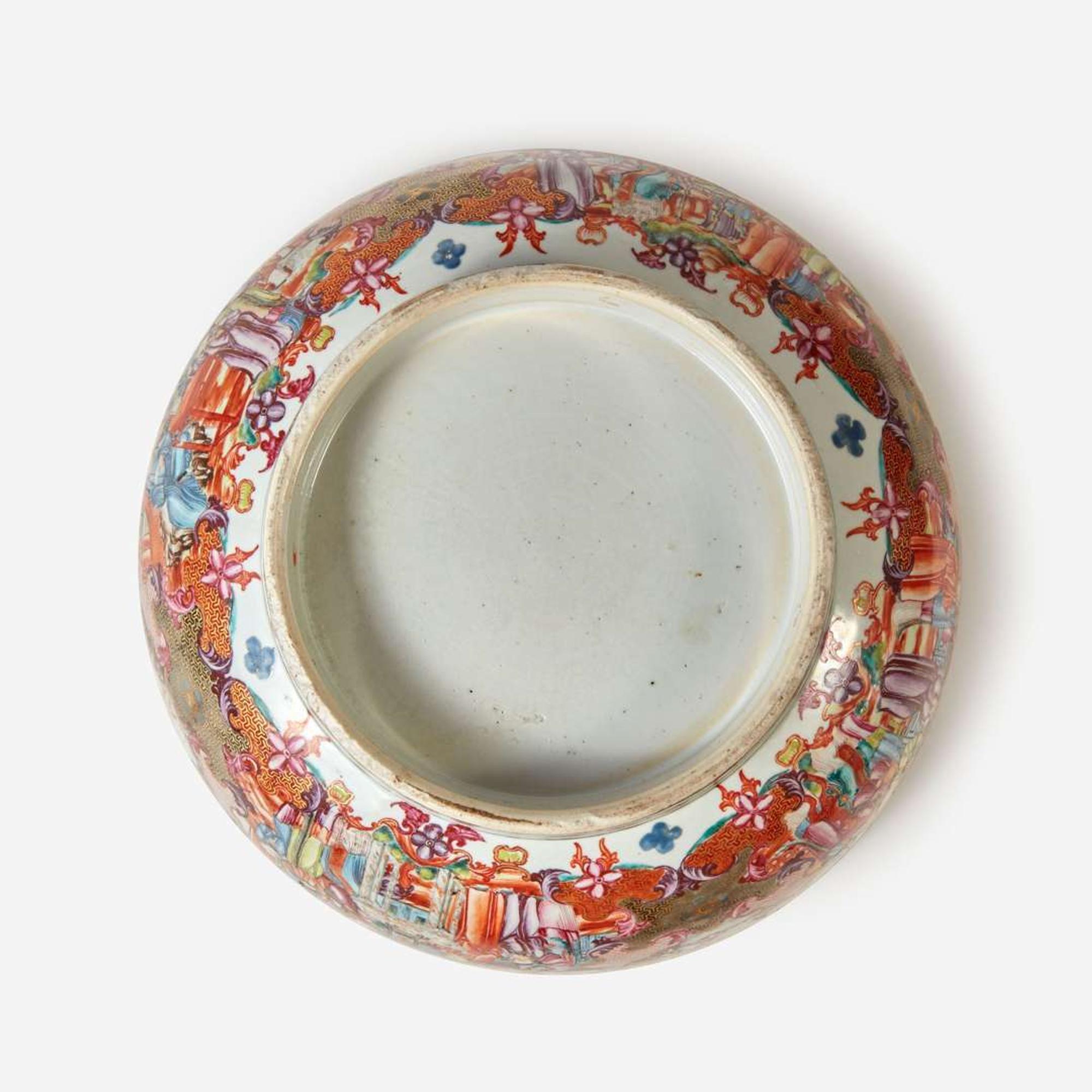 A Large Chinese Export Porcelain Punch Bowl late 18th/early 19th century